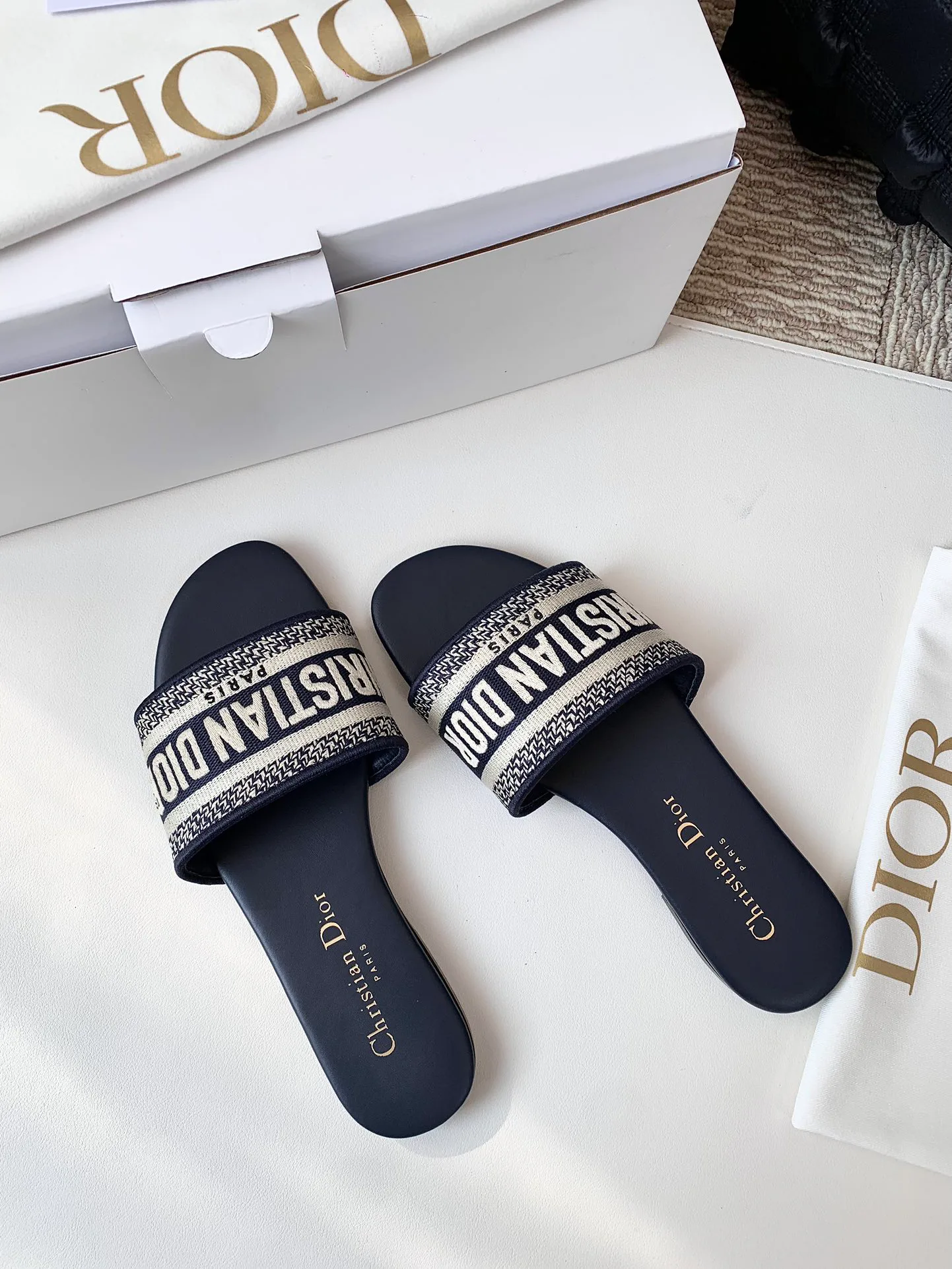 Шлепанцы Женские Christian Dior 12679393