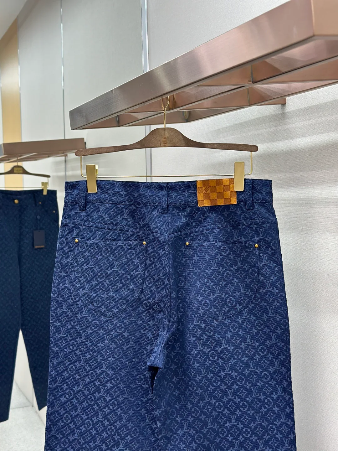 Джинсы Мужские Louis Vuitton 18109788