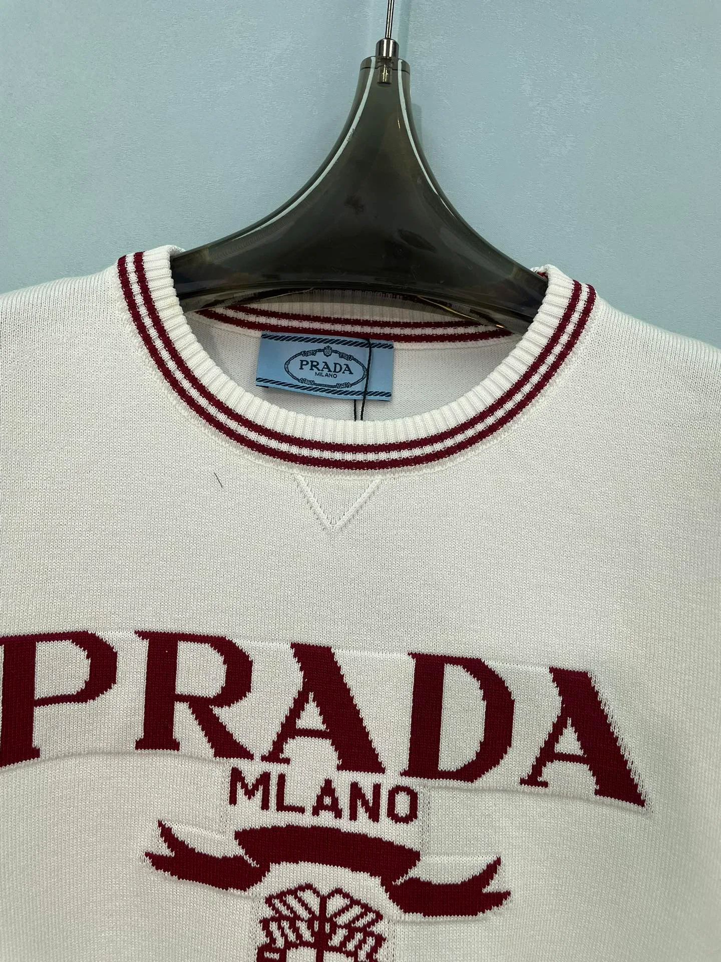 Футболки Женские Prada 17657259