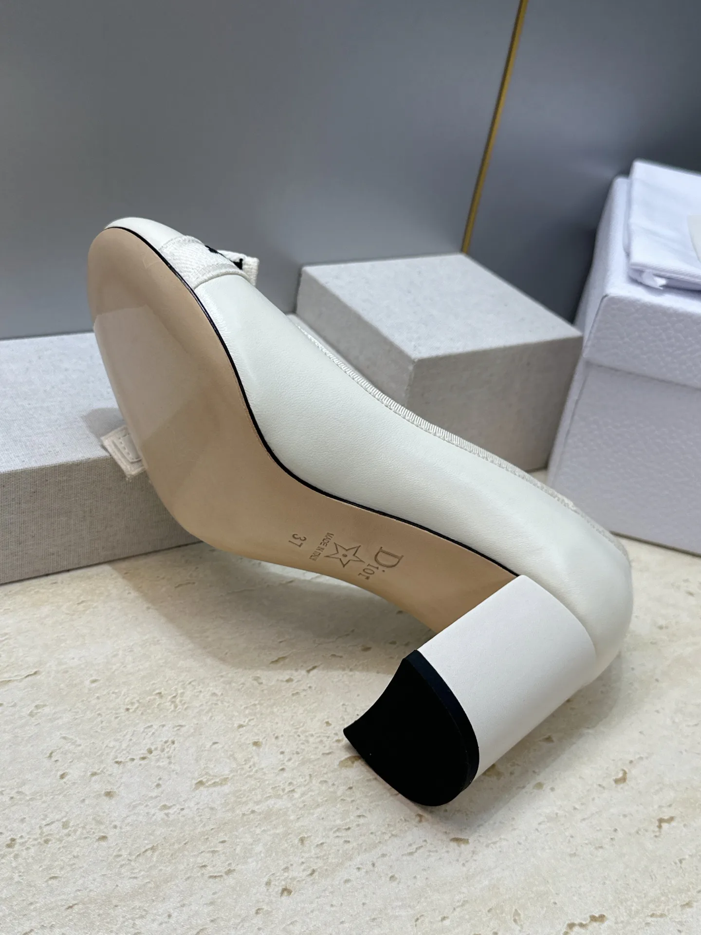 Туфли Женские Christian Dior 18132789