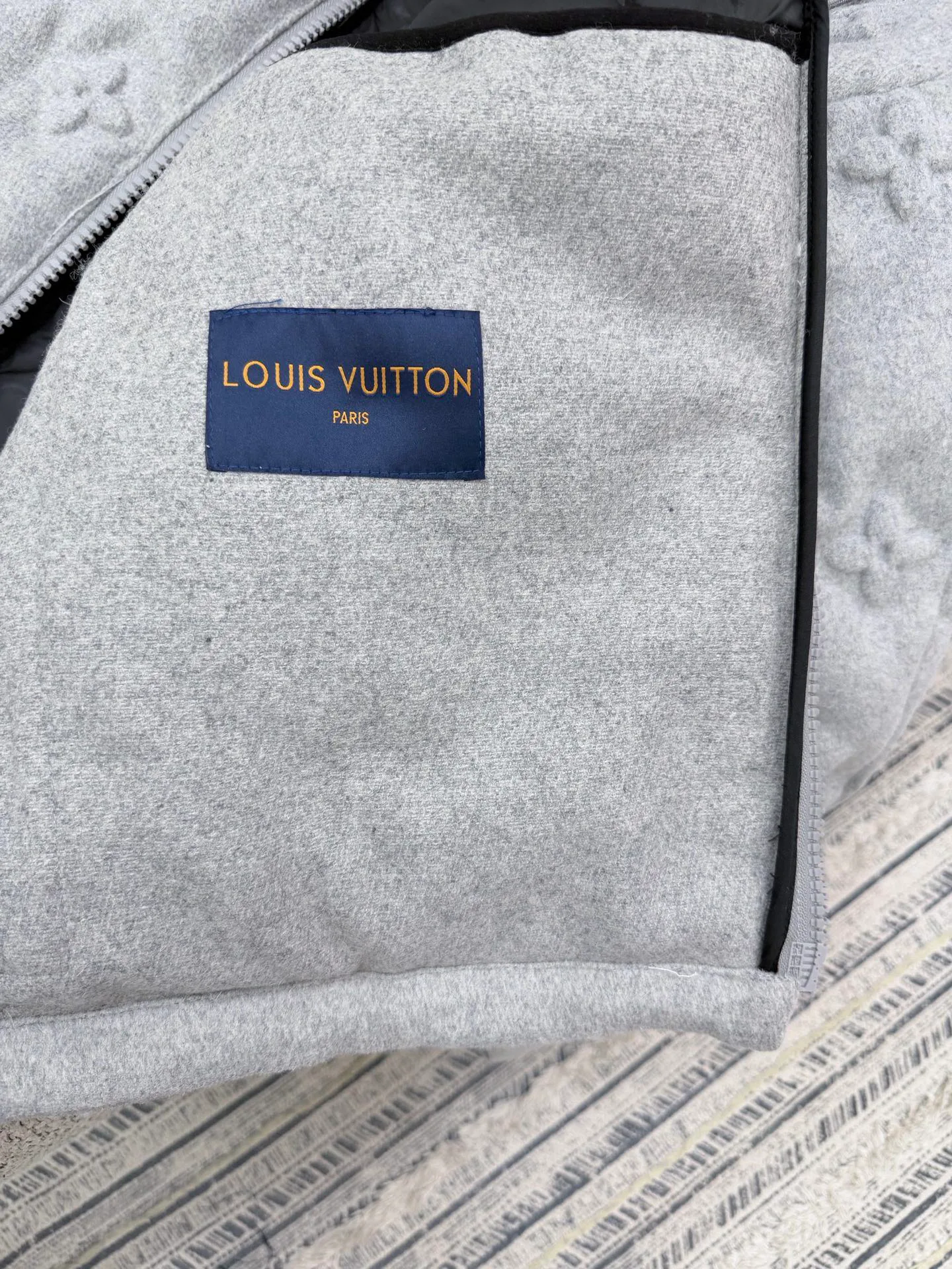 Куртки И Пуховики Мужские Louis Vuitton 18243984