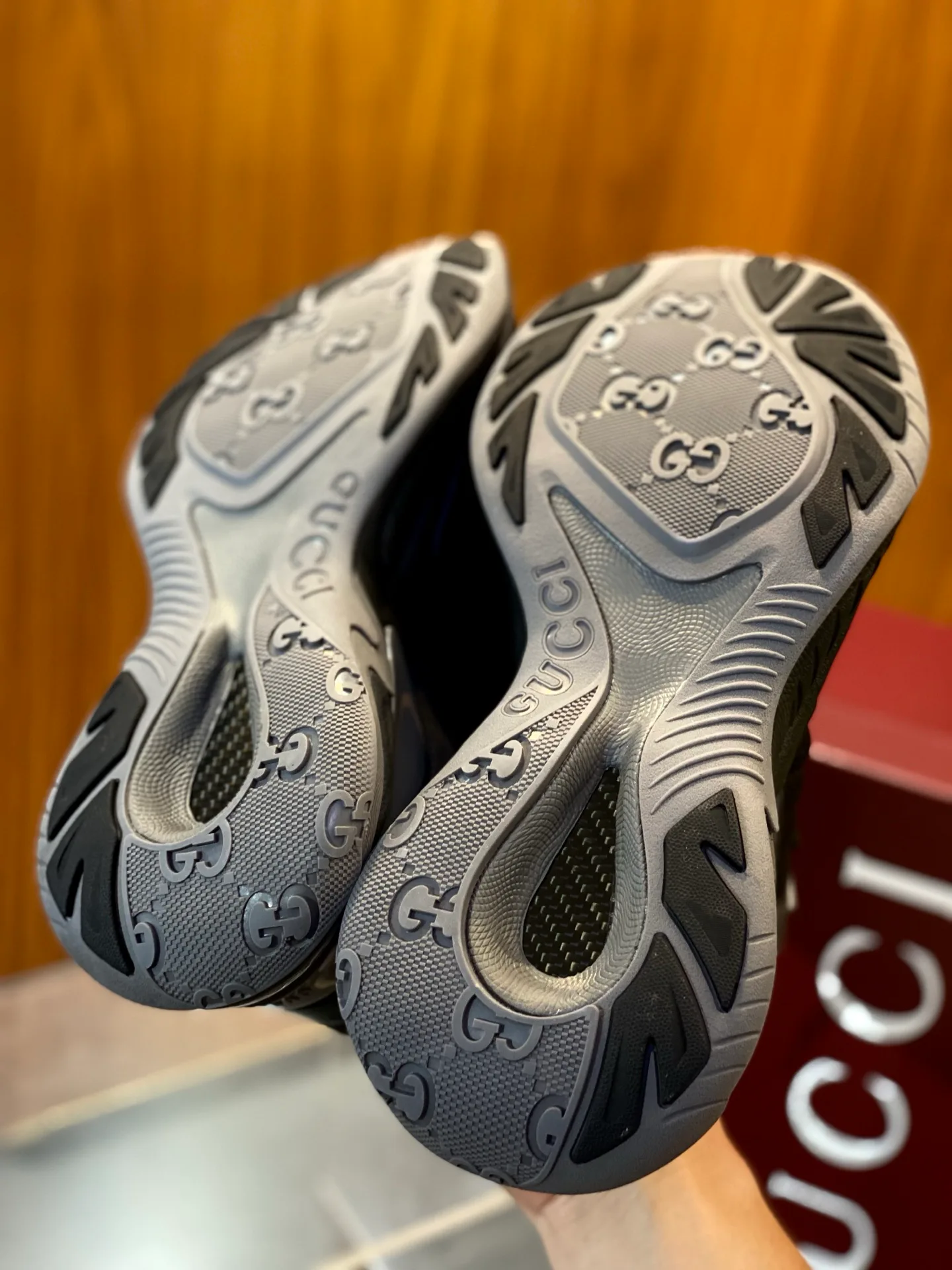 Кроссовки Мужские Gucci 69987