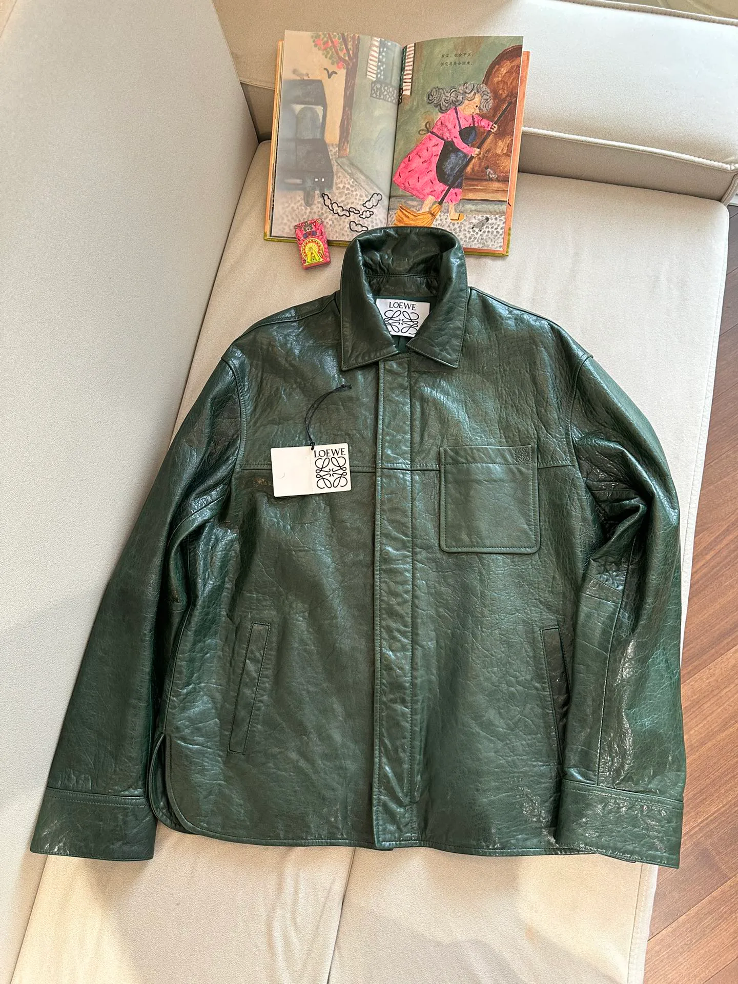 Кожаные Куртки И Дублёнки Женские Loewe 917947