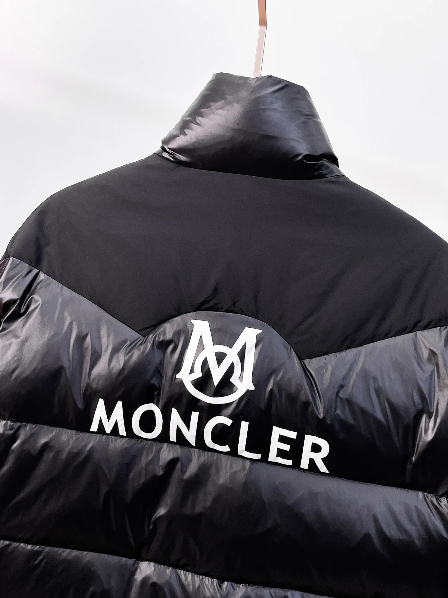 Куртки И Пуховики Мужские Moncler 492848