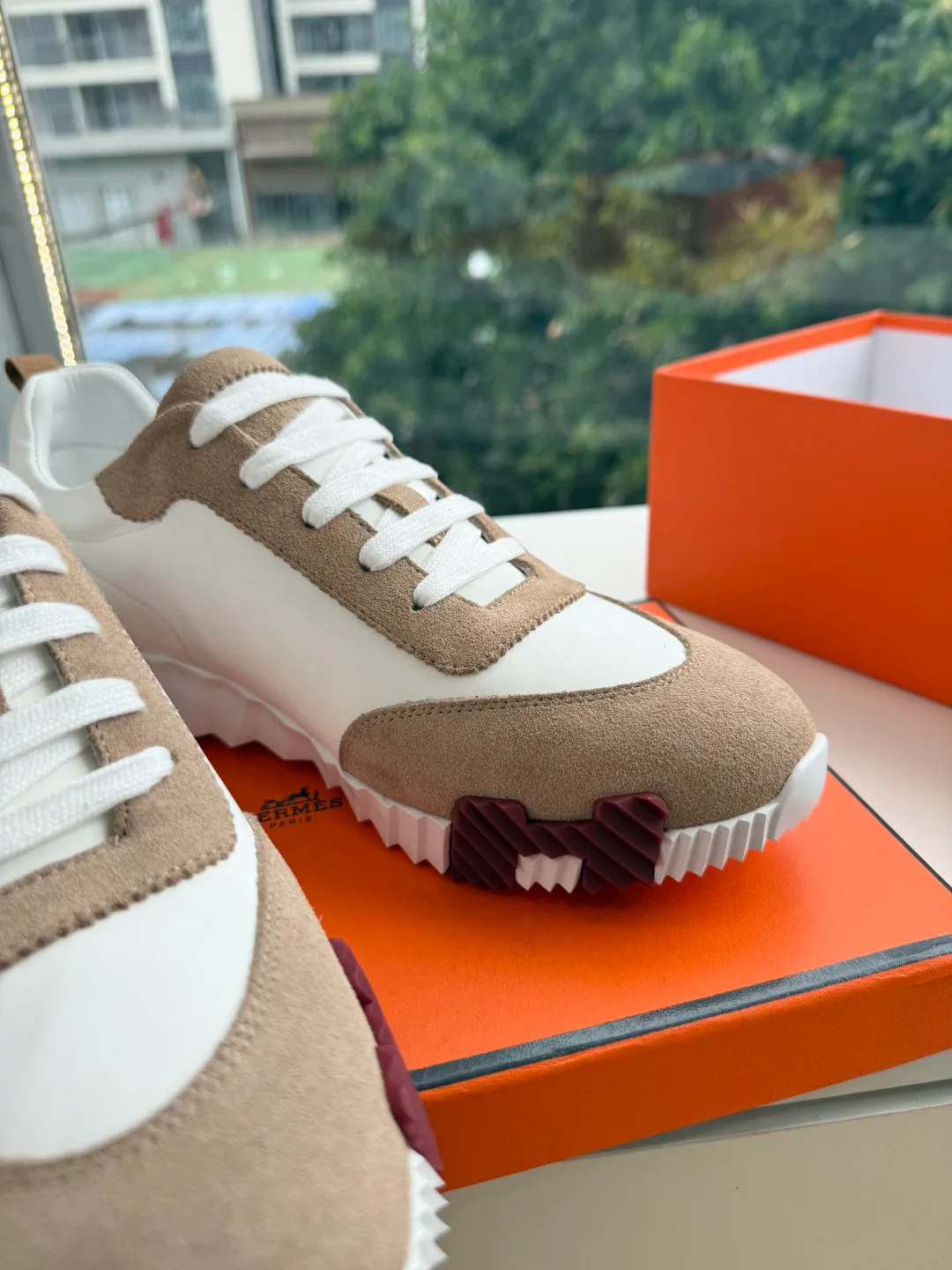 Кроссовки Женские Hermes 18053482