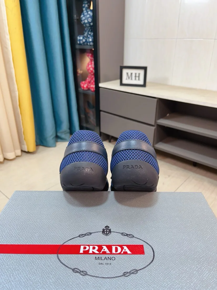 Кроссовки Мужские Prada 12835335