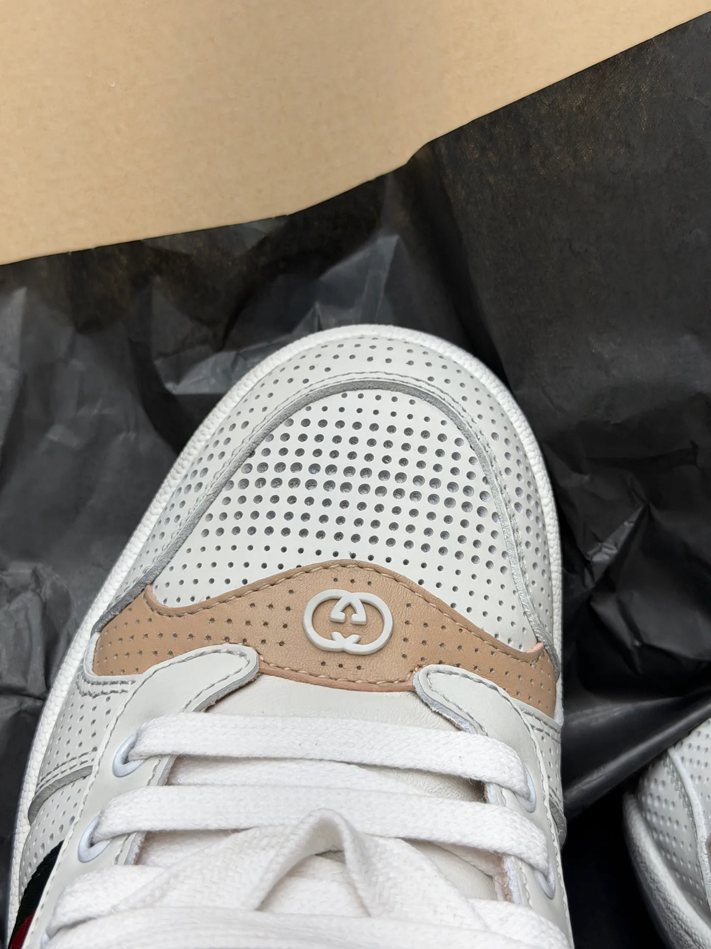 Кроссовки Женские Gucci 18995161