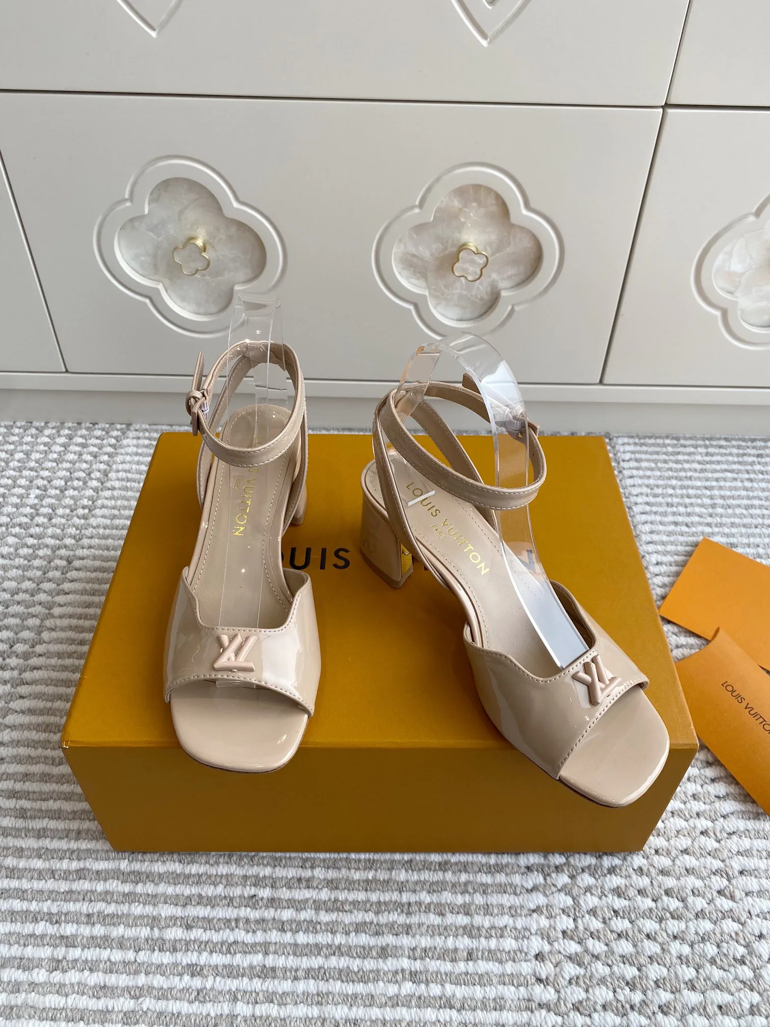 Босоножки Женские Louis Vuitton 34062