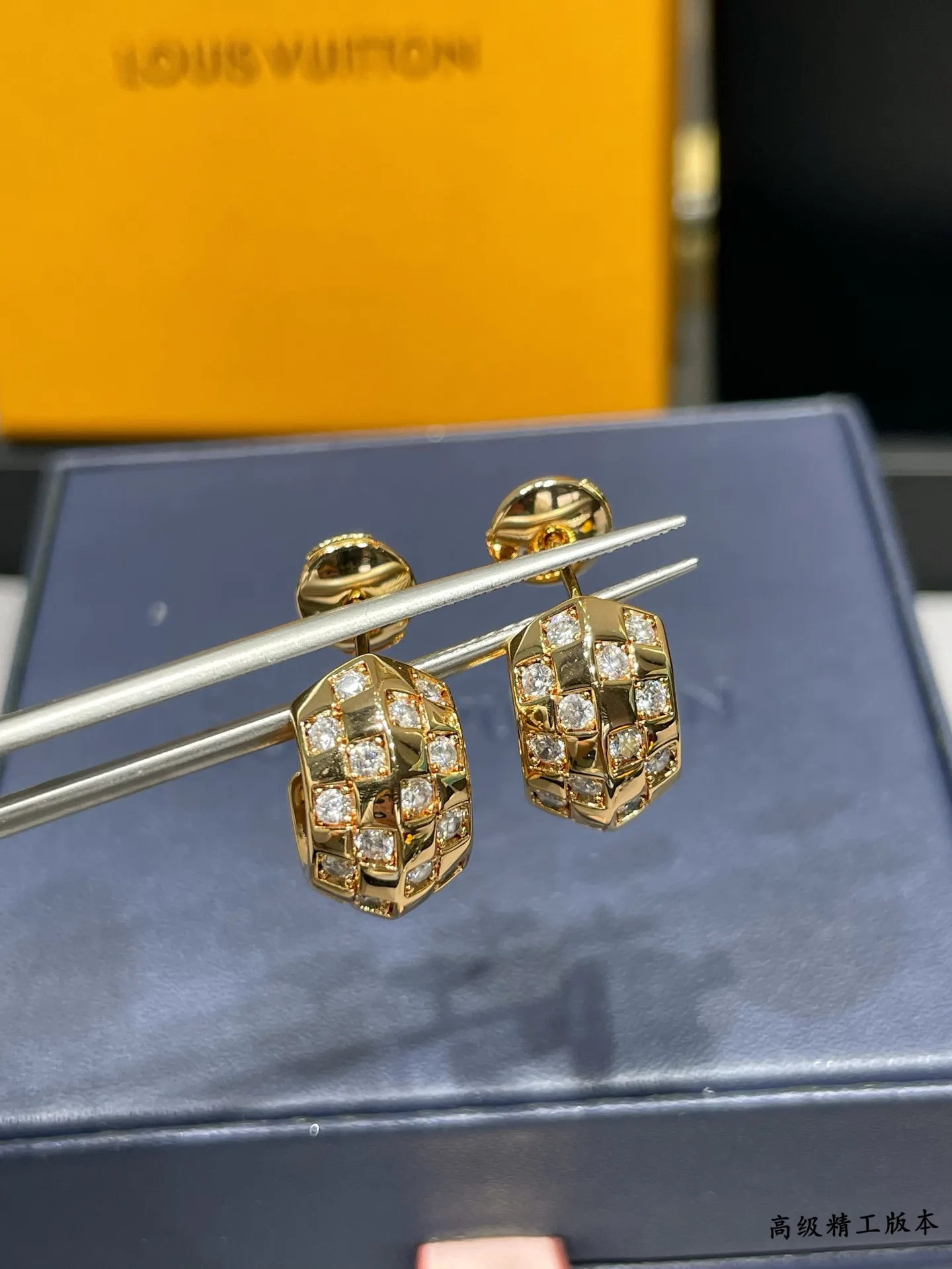 Бижутерия Louis Vuitton 10832064