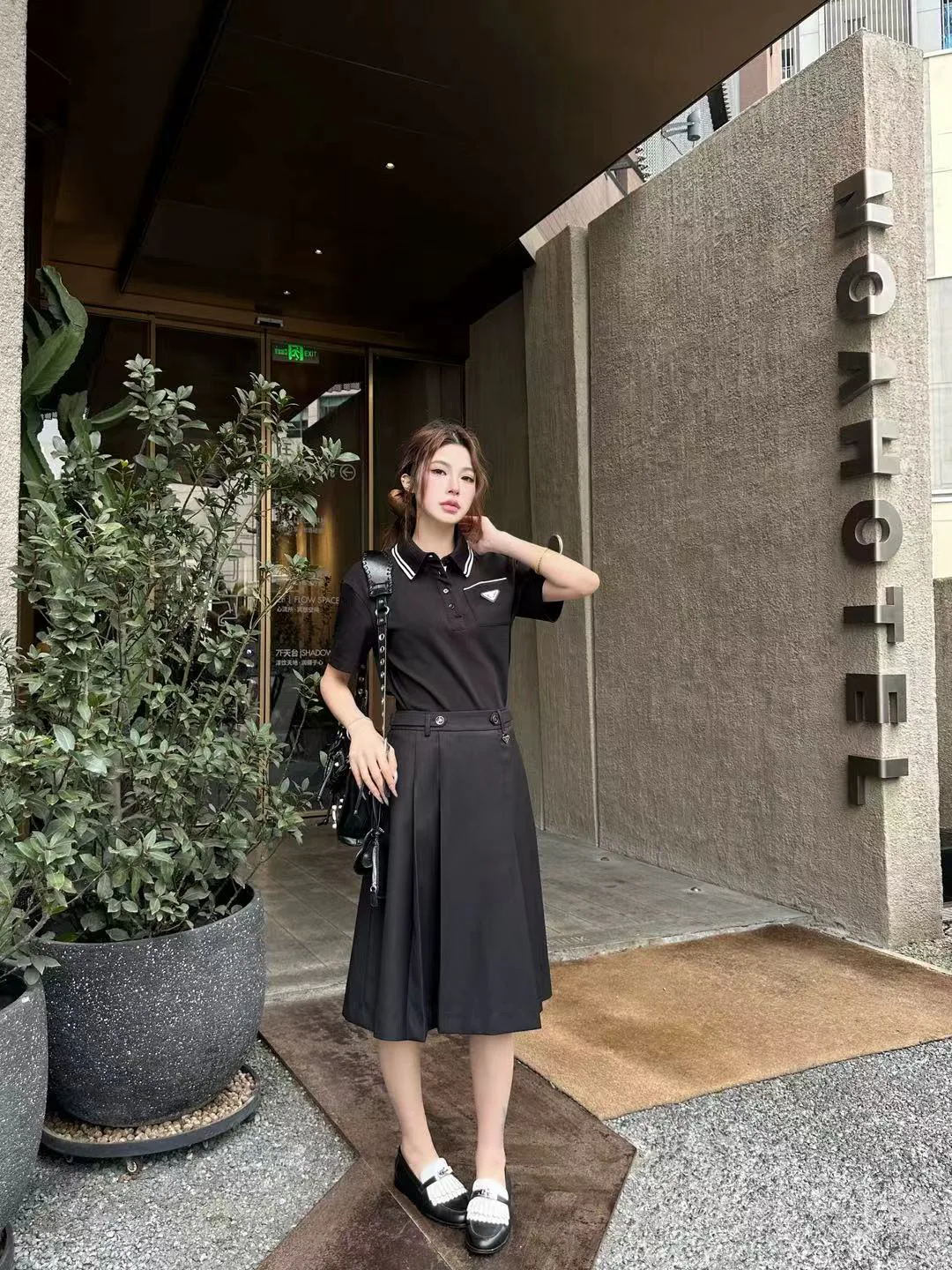 Костюмы Женские Prada 11690359