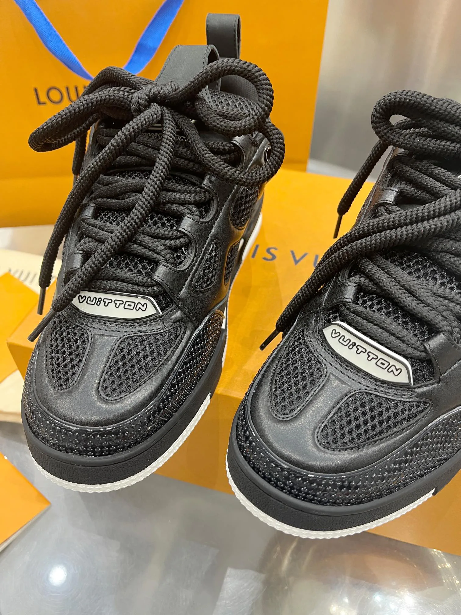 Кроссовки Мужские Louis Vuitton 1141908