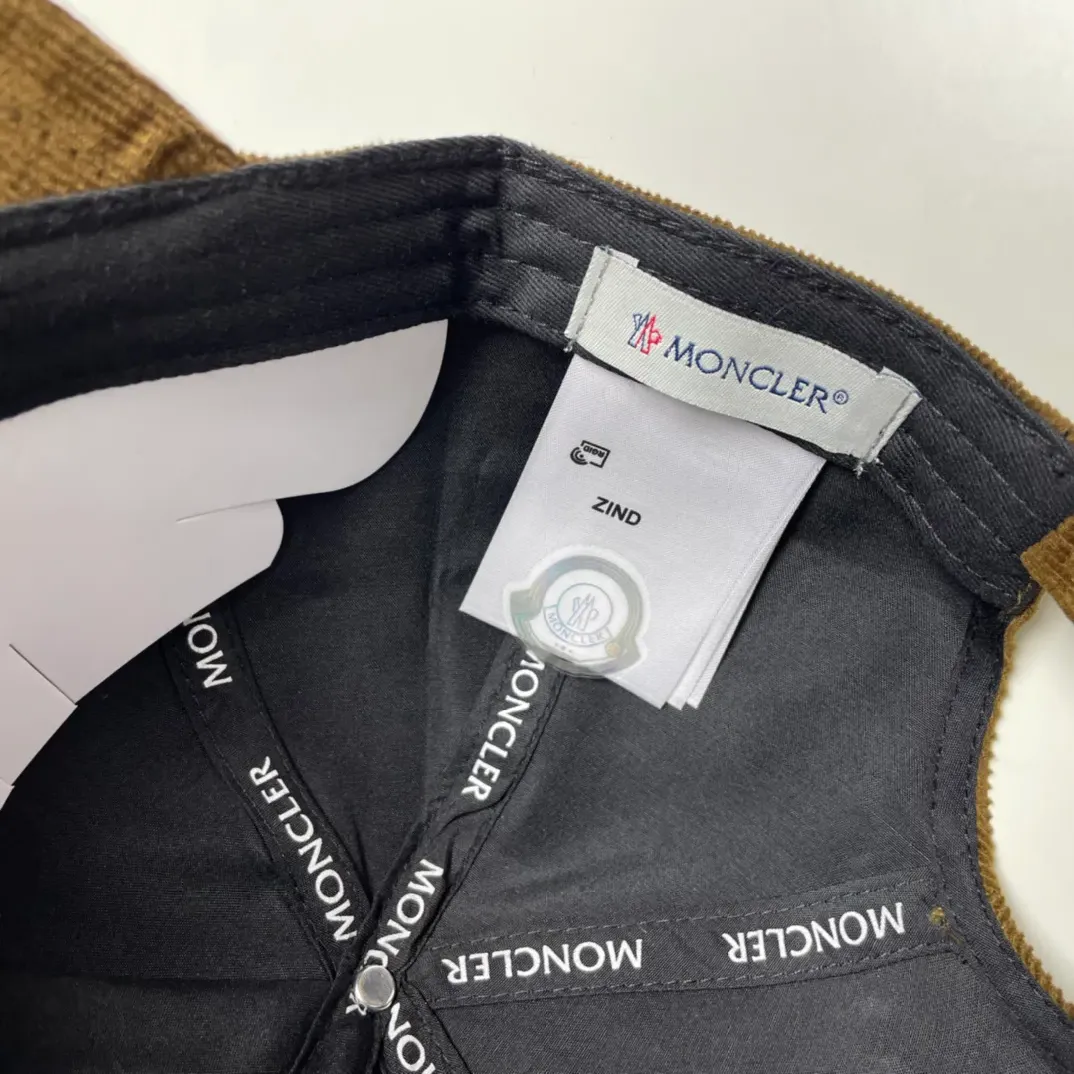 Головные Уборы Moncler 288526