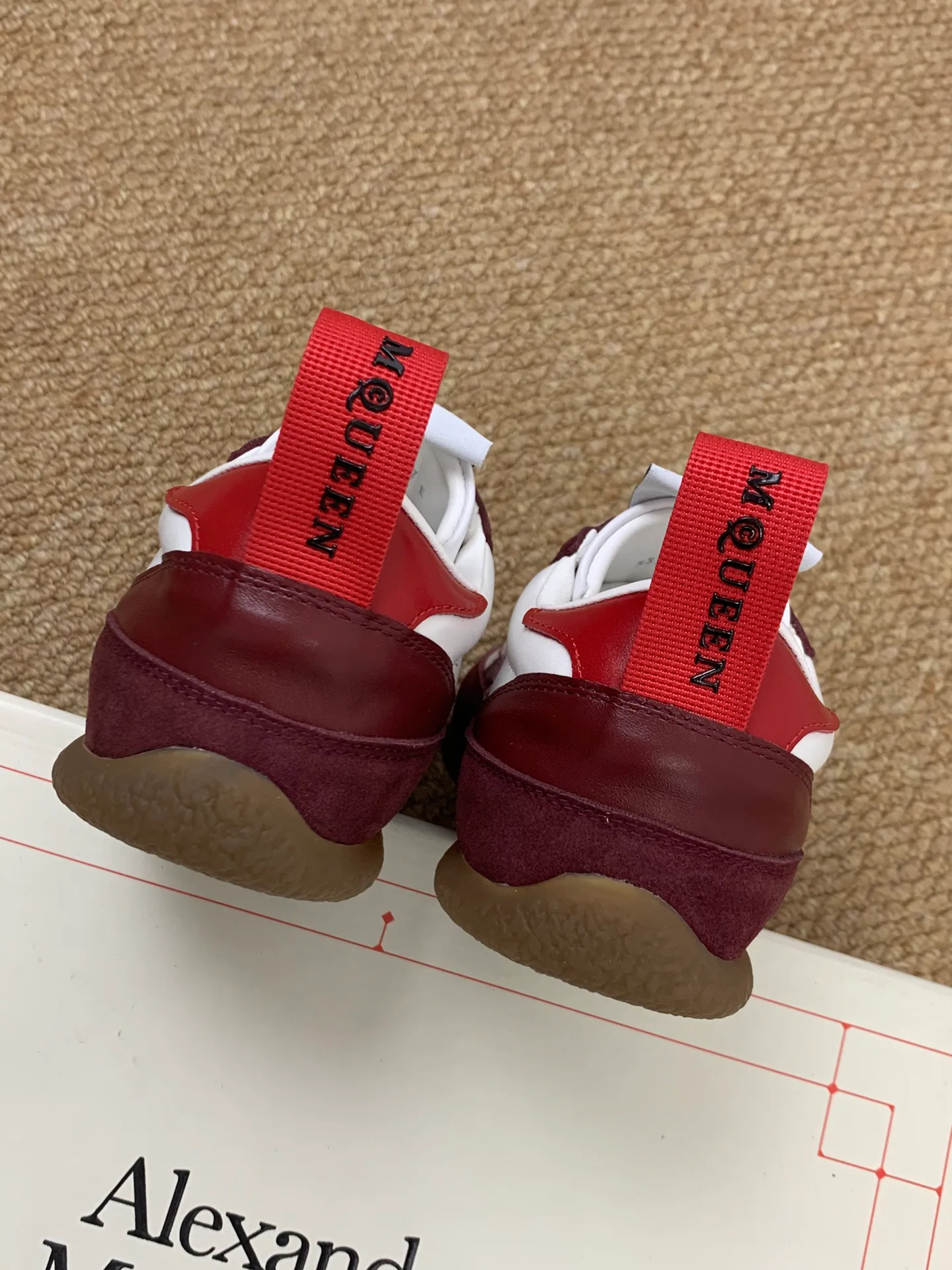 Кроссовки Женские Alexander Mcqueen 5022433