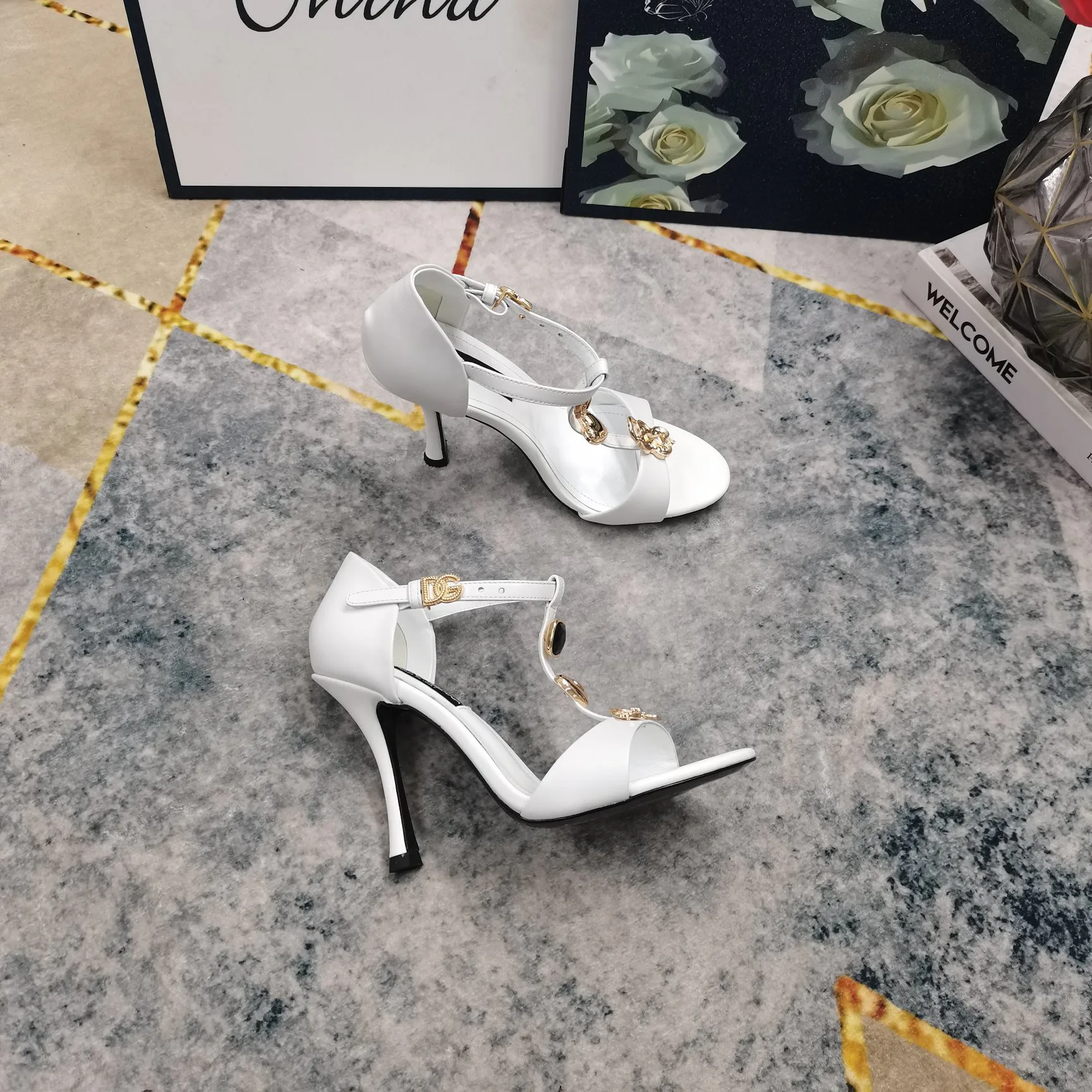 Босоножки Женские Dolce & Gabbana 11247972