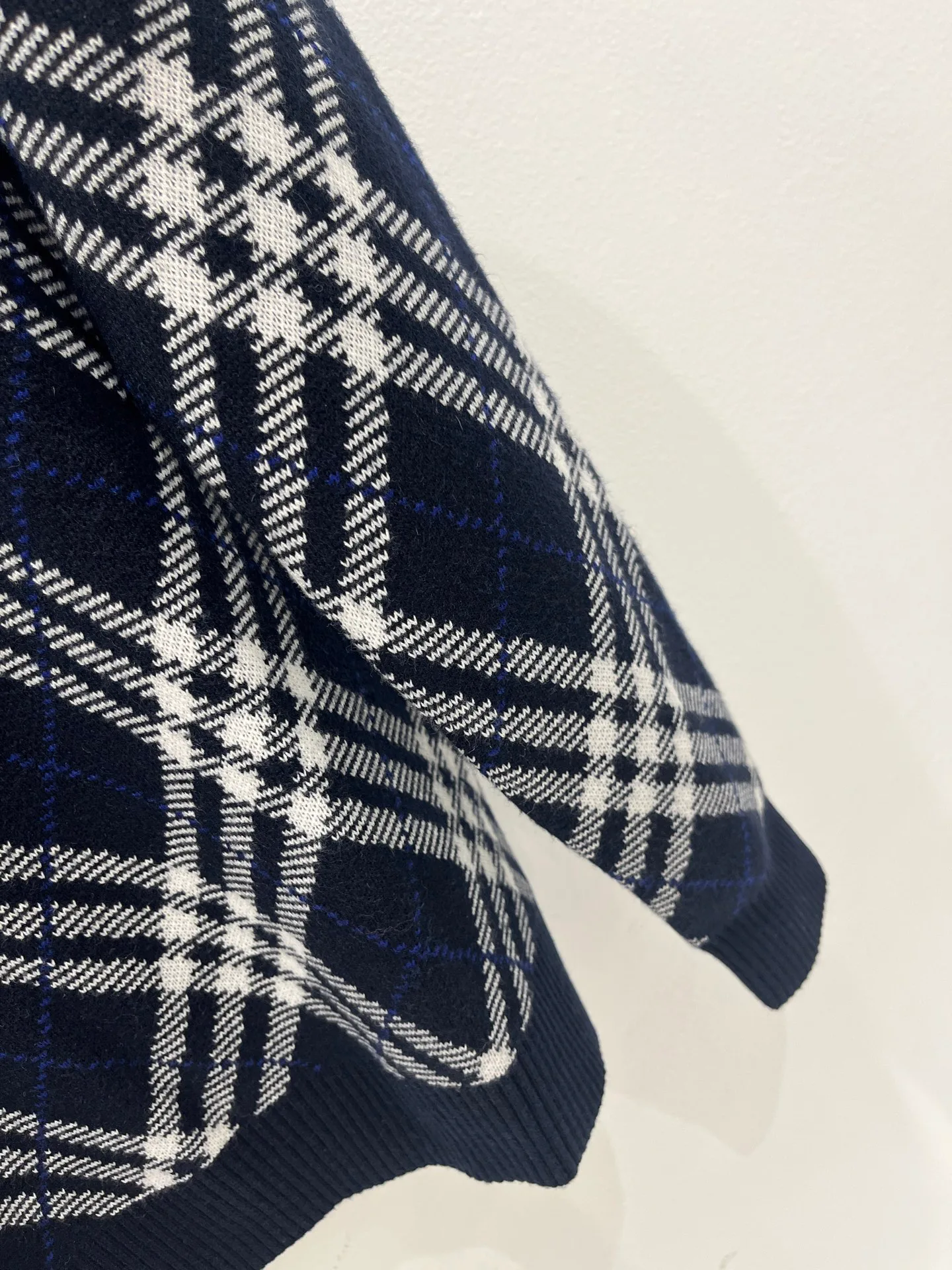 Джемперы И Свитеры Женские Burberry 19102201