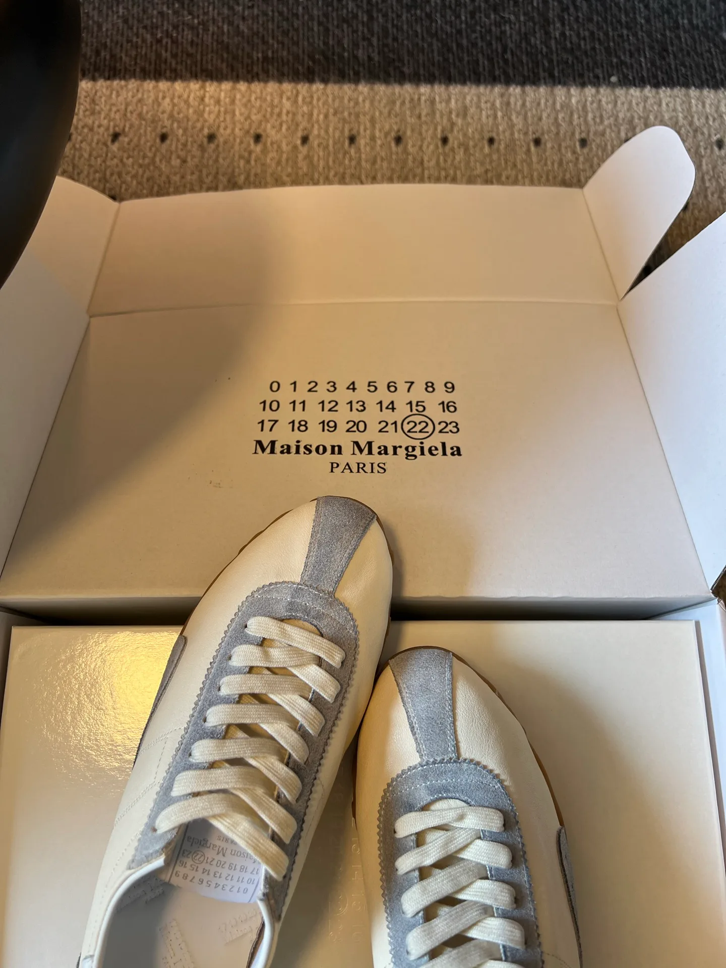 Кроссовки Женские Maison Margiela 17523634