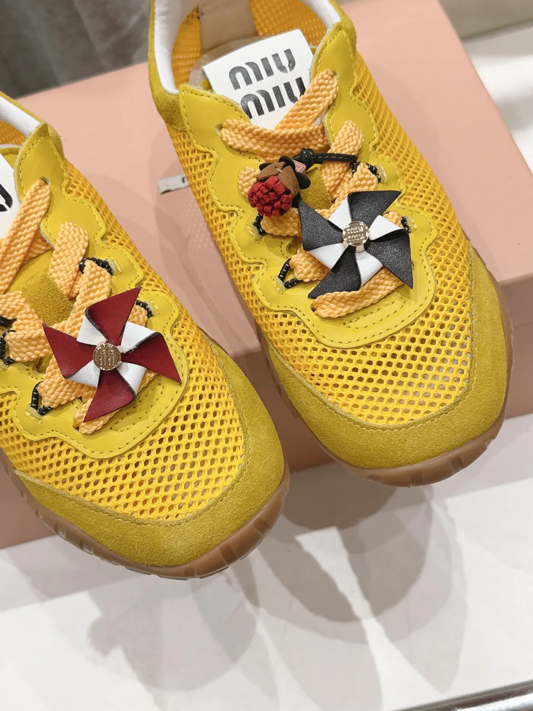 Кроссовки Женские Miu Miu 17240746