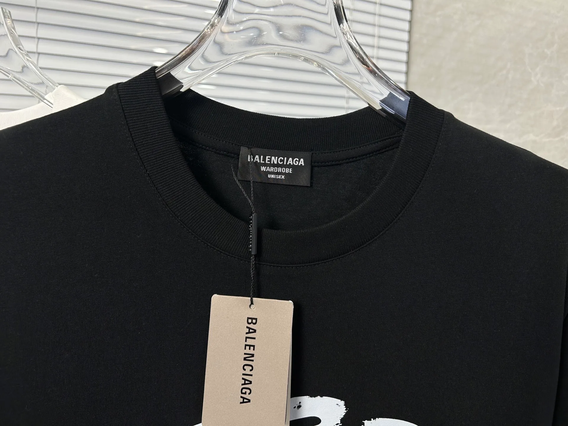 Футболки Женские Balenciaga 15458