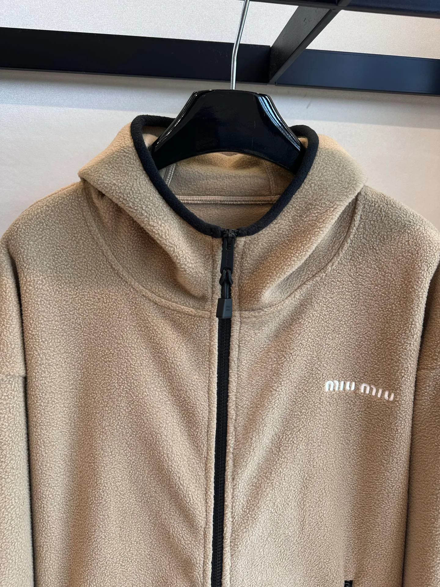 Куртки И Пуховики Женские Miu Miu 18277333