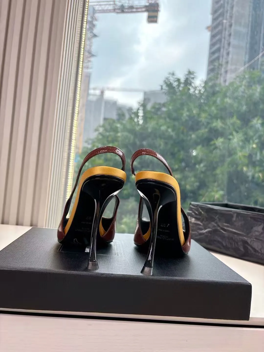 Туфли Женские Saint Laurent 11925618