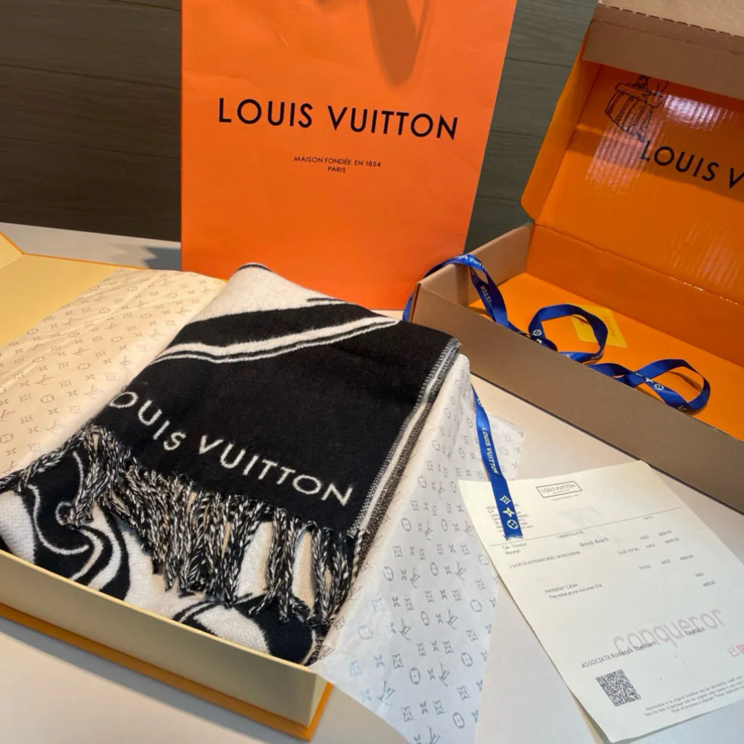 Шарфы Louis Vuitton 124032