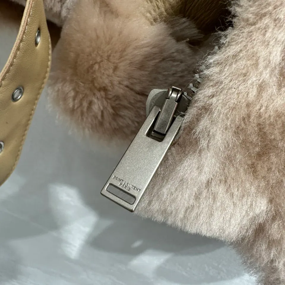 Кожаные Куртки И Дублёнки Женские Saint Laurent 558839