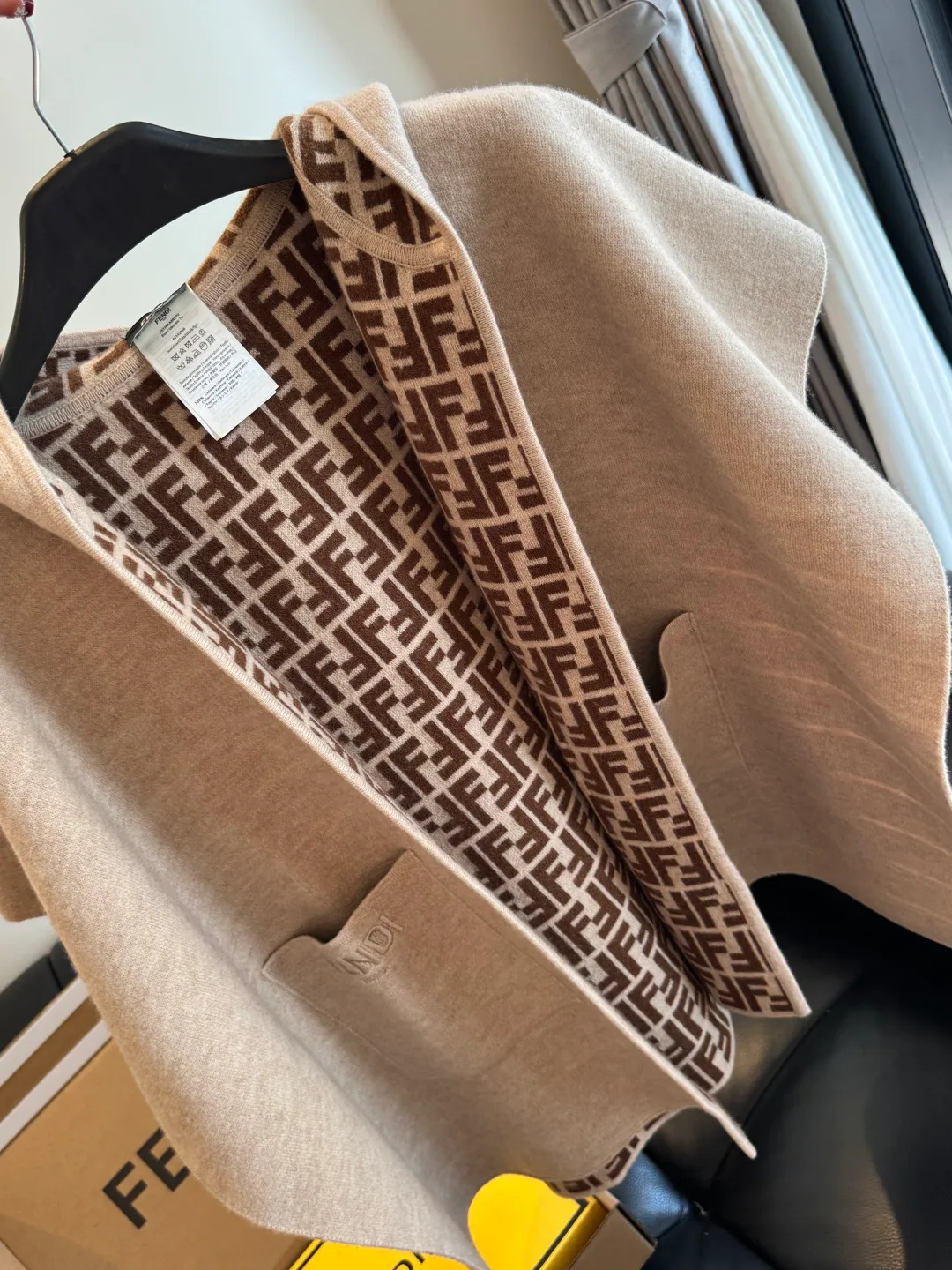 Шарфы Fendi 638089