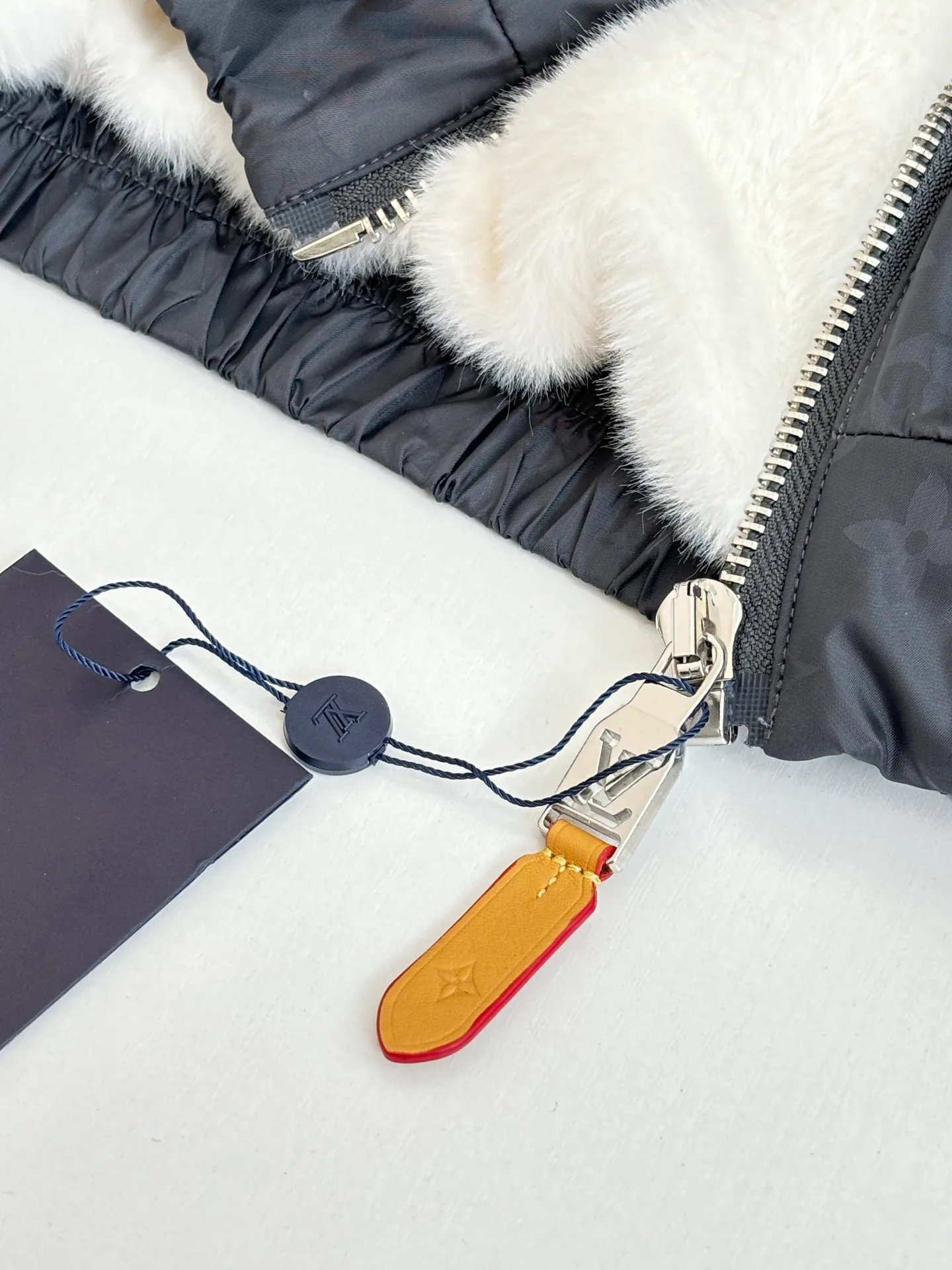 Куртки И Пуховики Мужские Louis Vuitton 514969