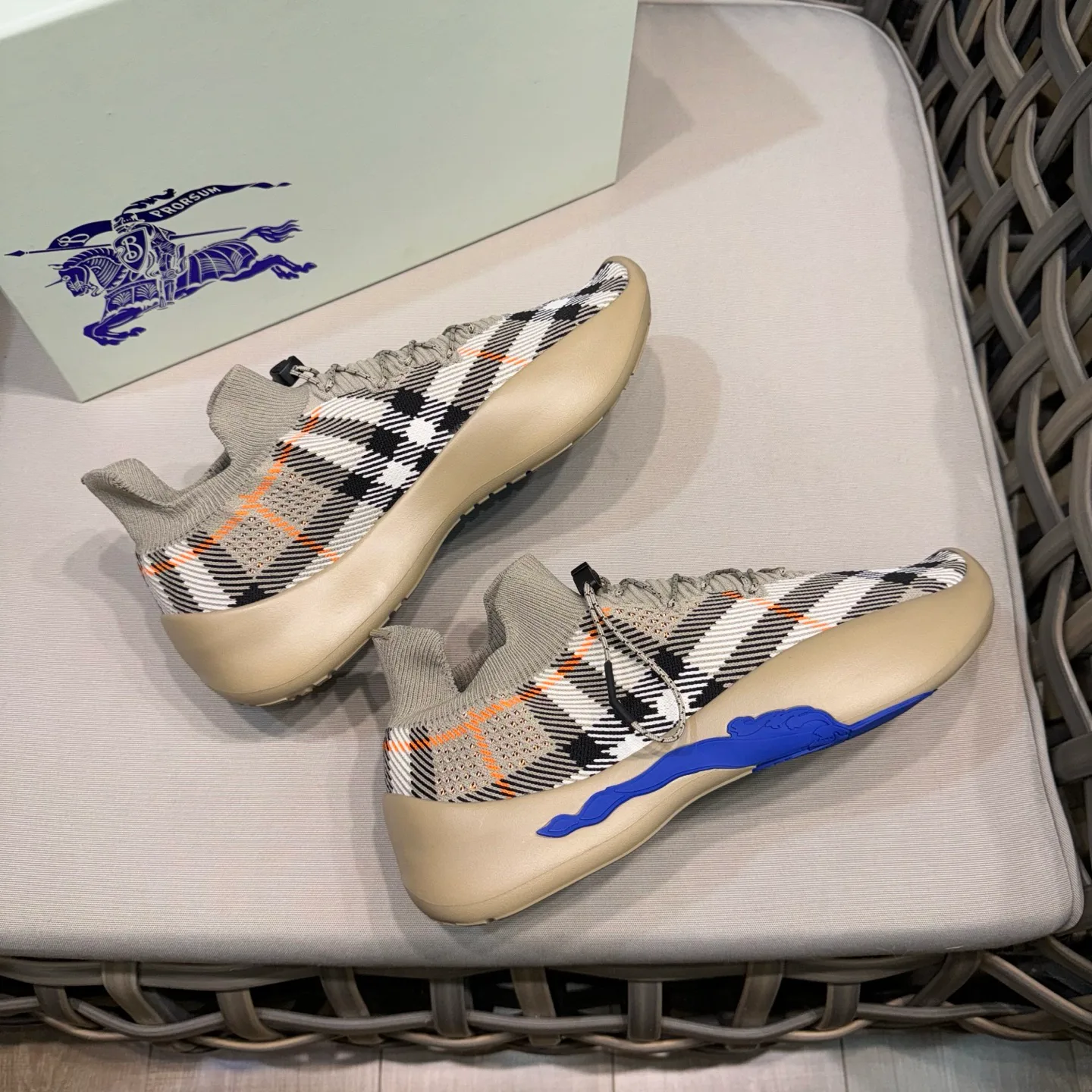 Кроссовки Женские Burberry 417847