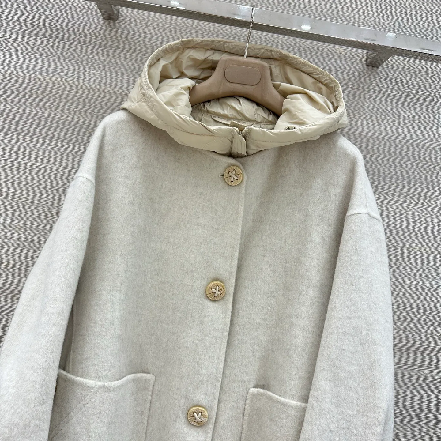 Пальто Женские Loro Piana 18905900