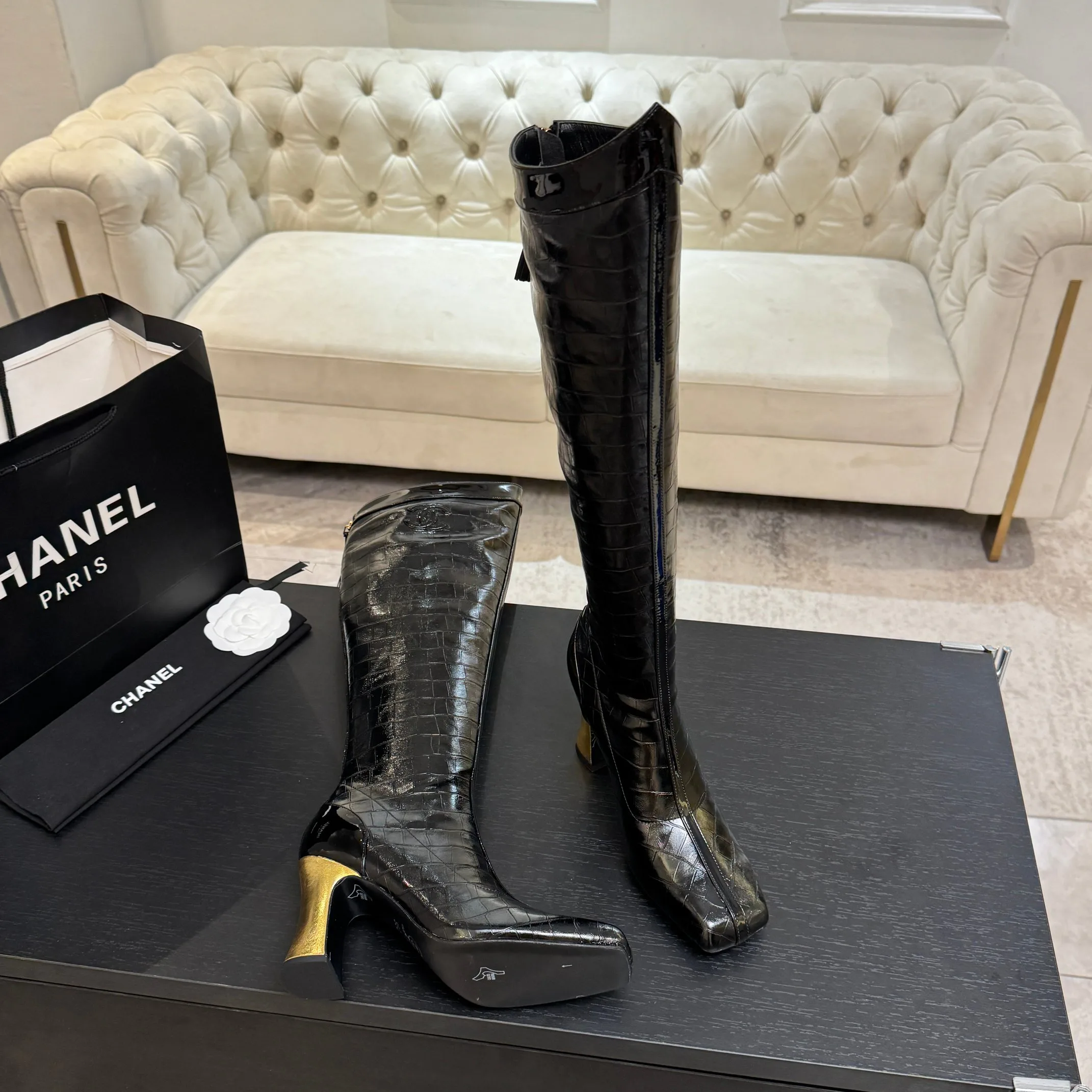 Сапоги Женские Chanel 17900007