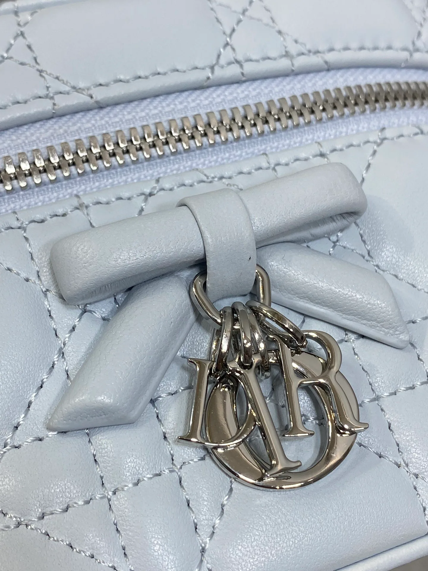 Клатчи Женские Christian Dior 12189457