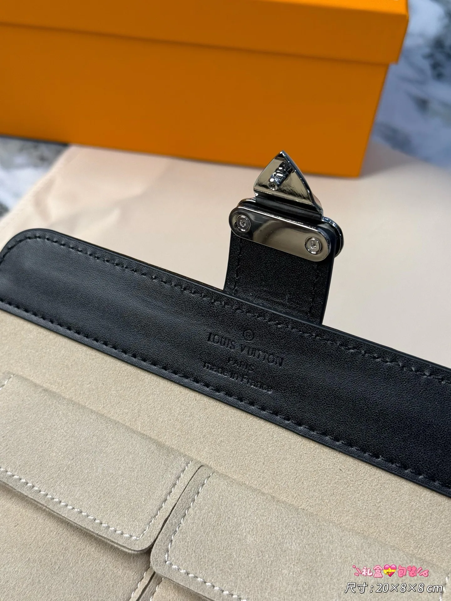 Текстиль Louis Vuitton 11568243