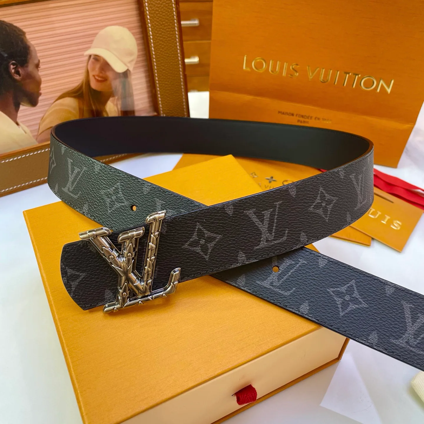 Ремни Louis Vuitton 11406574