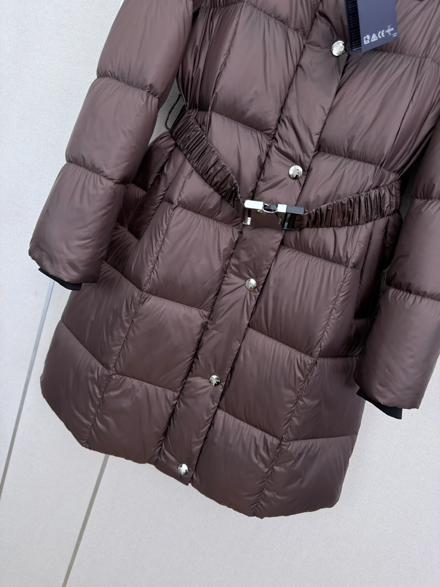 Куртки И Пуховики Женские Prada 18108887
