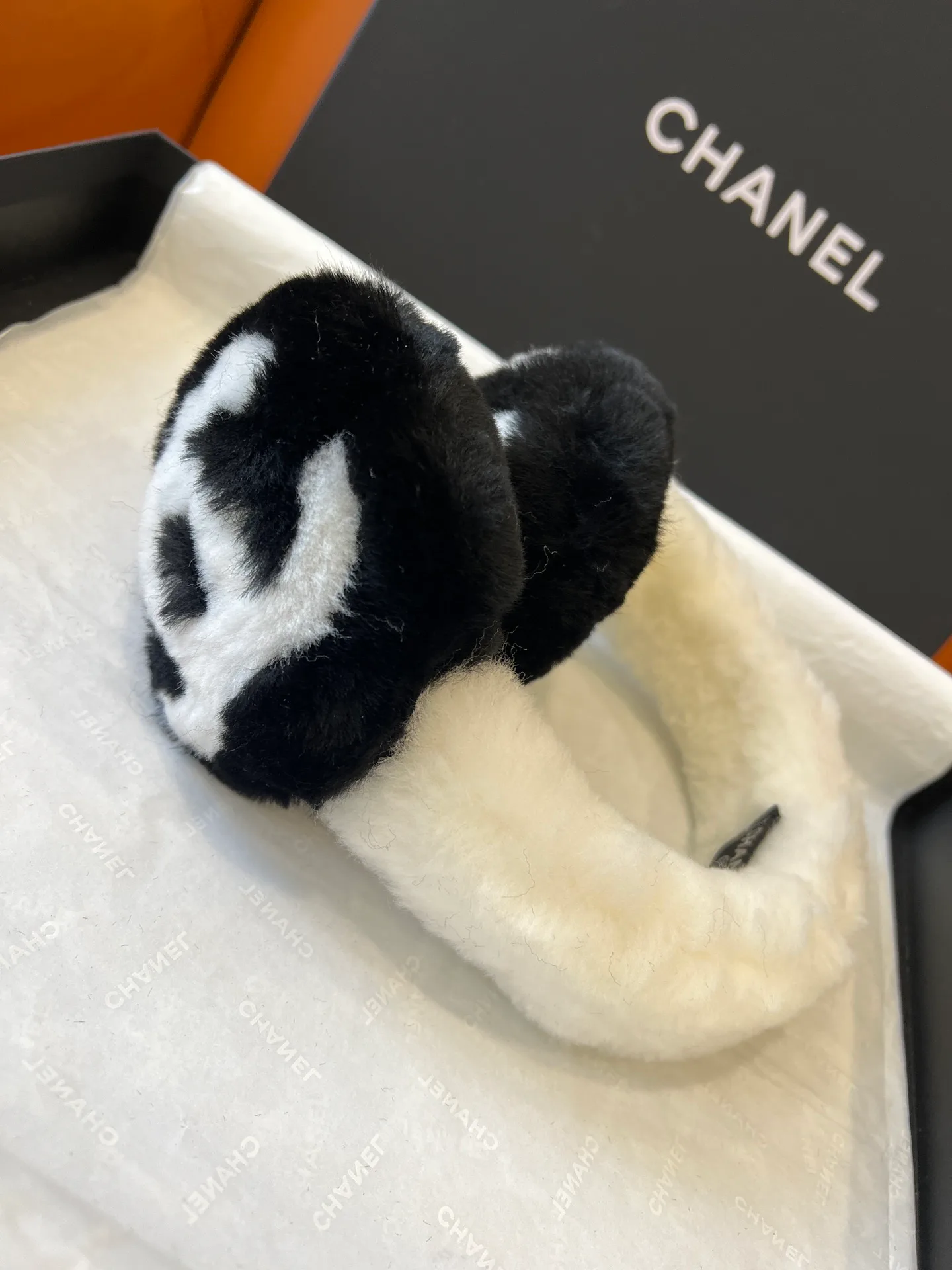 Головные Уборы Chanel 1313457