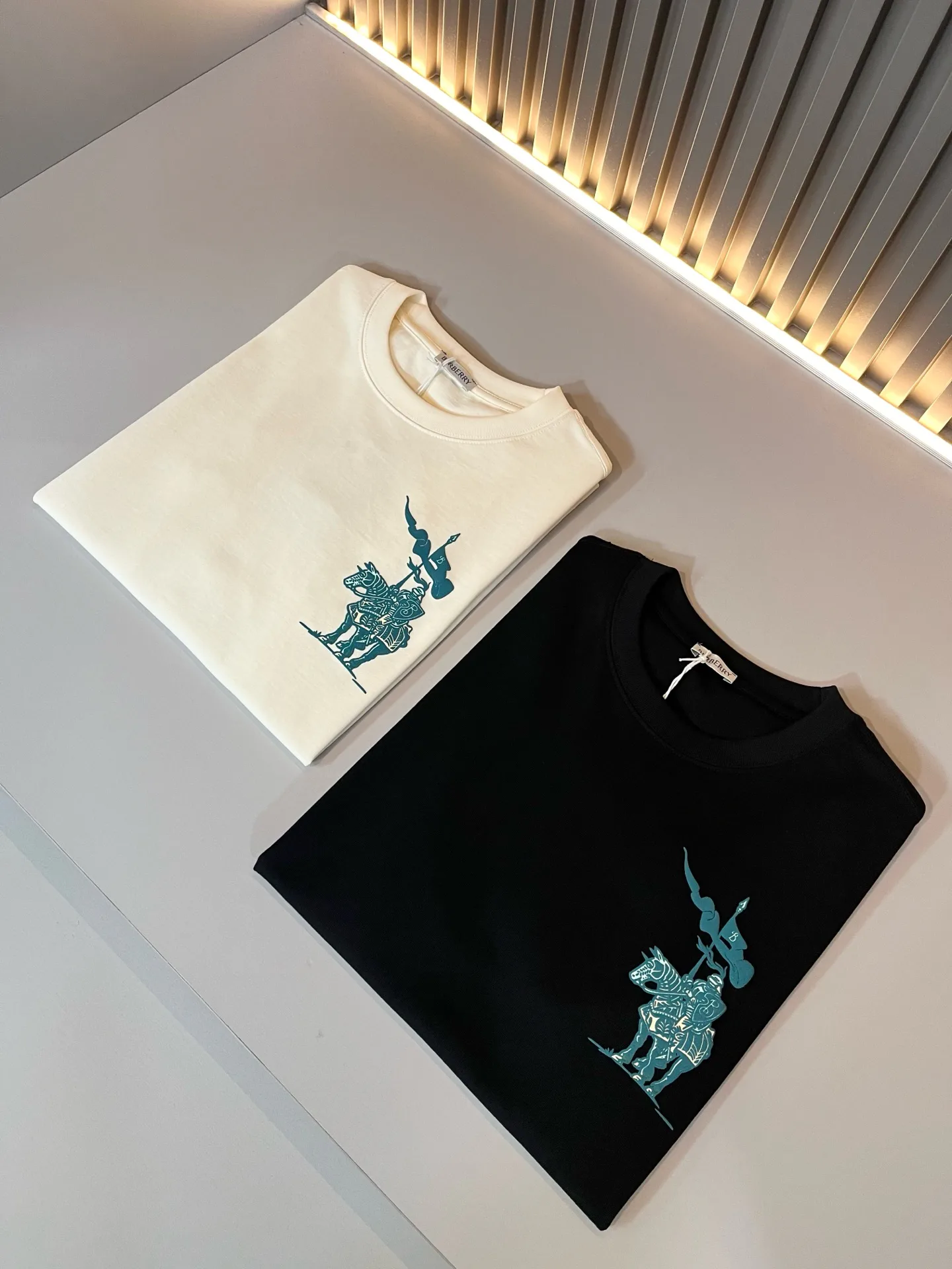 Футболки Мужские Burberry 7131