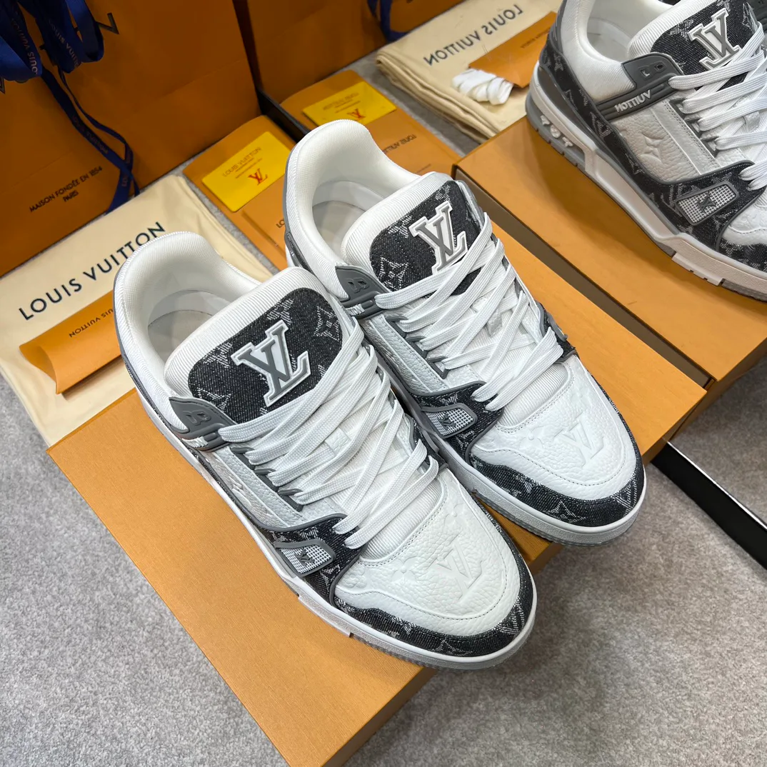 Кроссовки Женские Loewe 20286