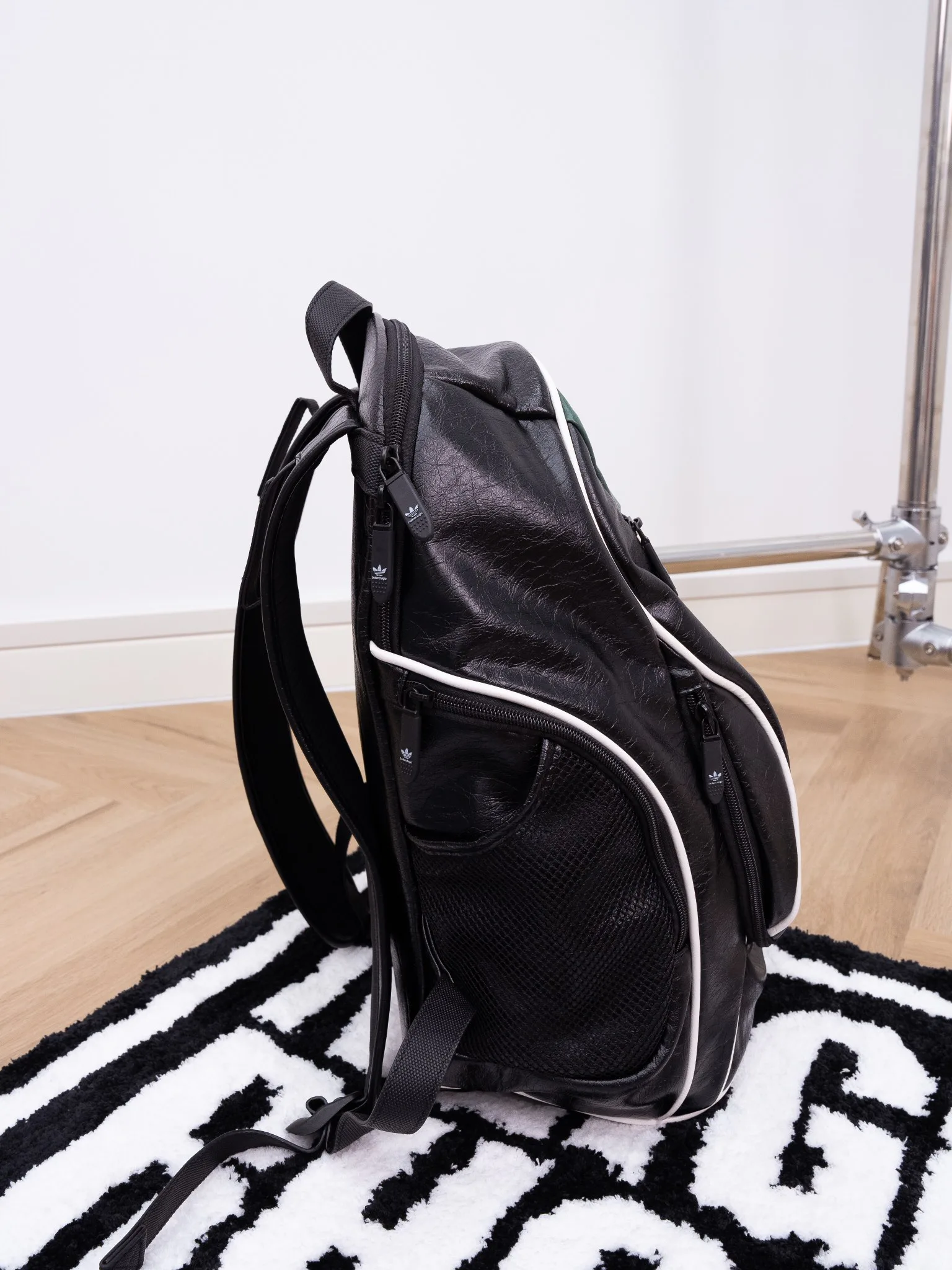Рюкзаки Женские Balenciaga 18136525