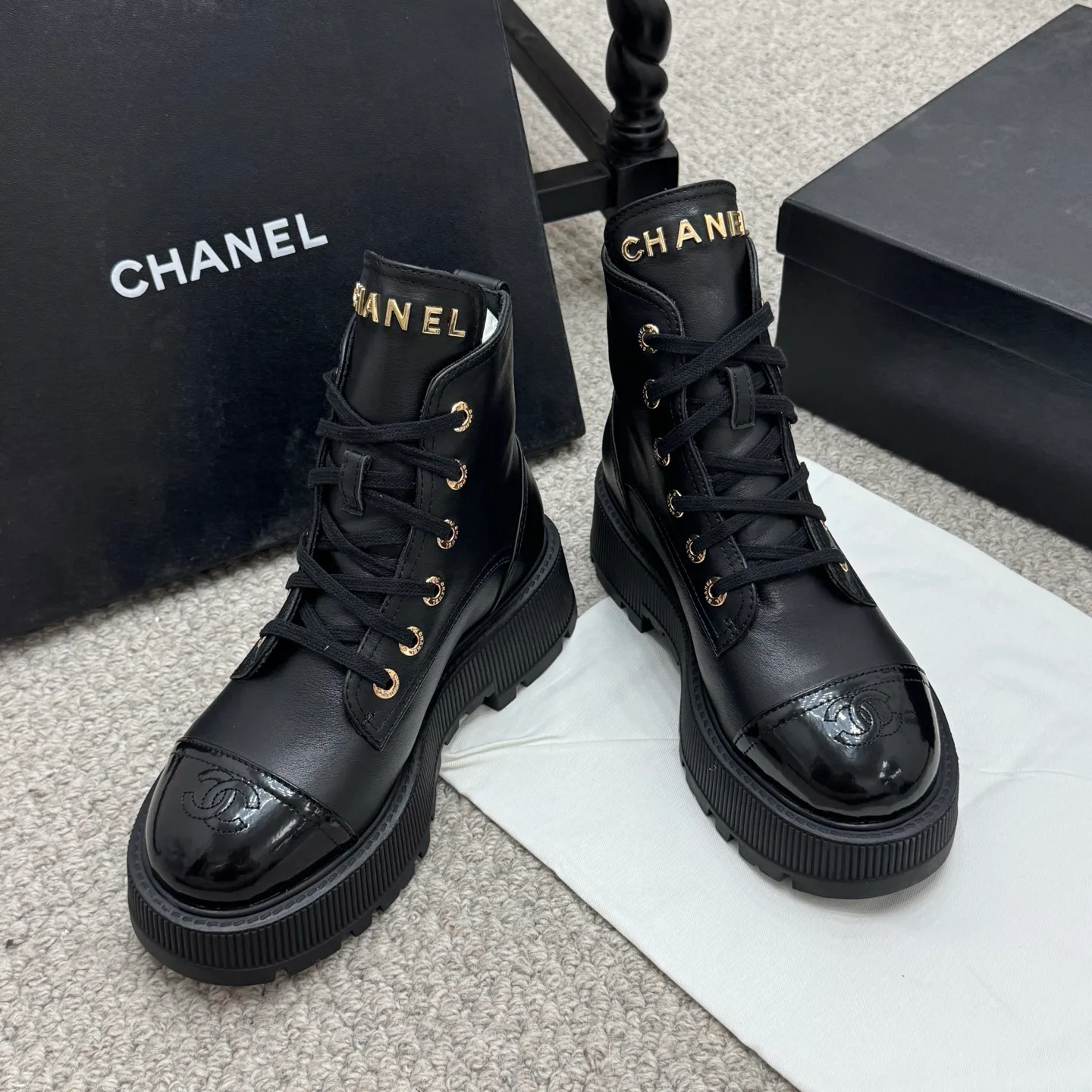 Ботинки Женские Chanel 19528651