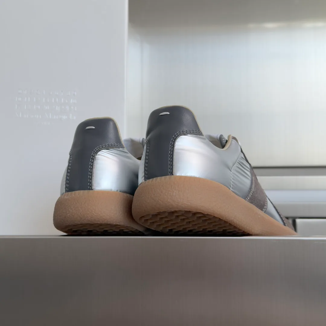 Кроссовки Женские Maison Margiela 10999421