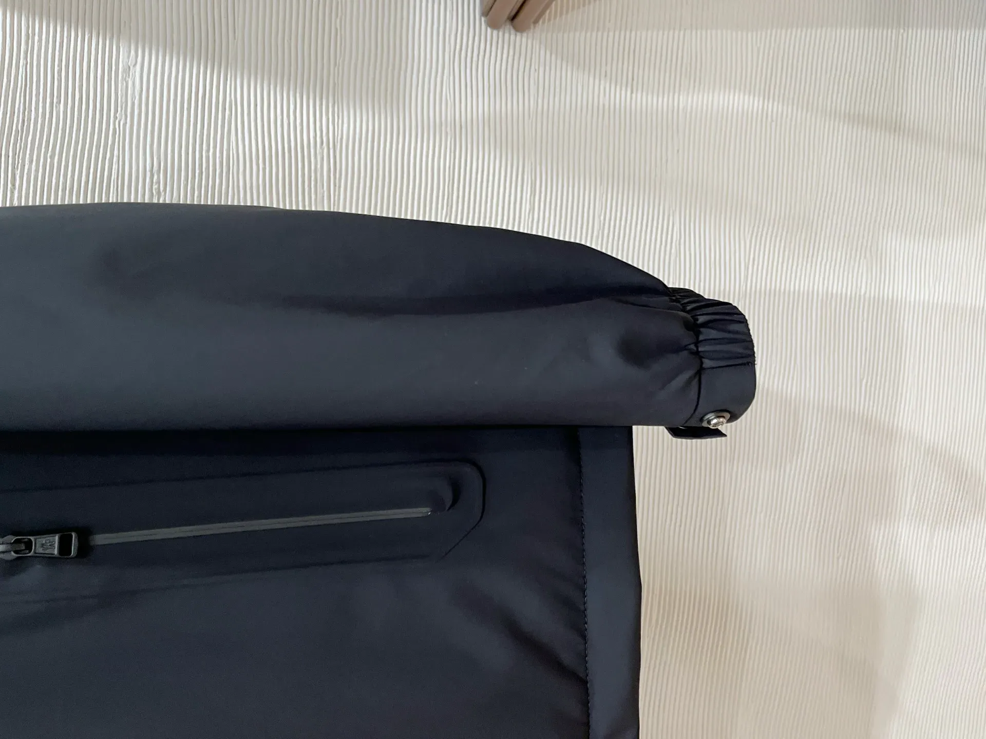 Пуховики Женские Moncler 243829