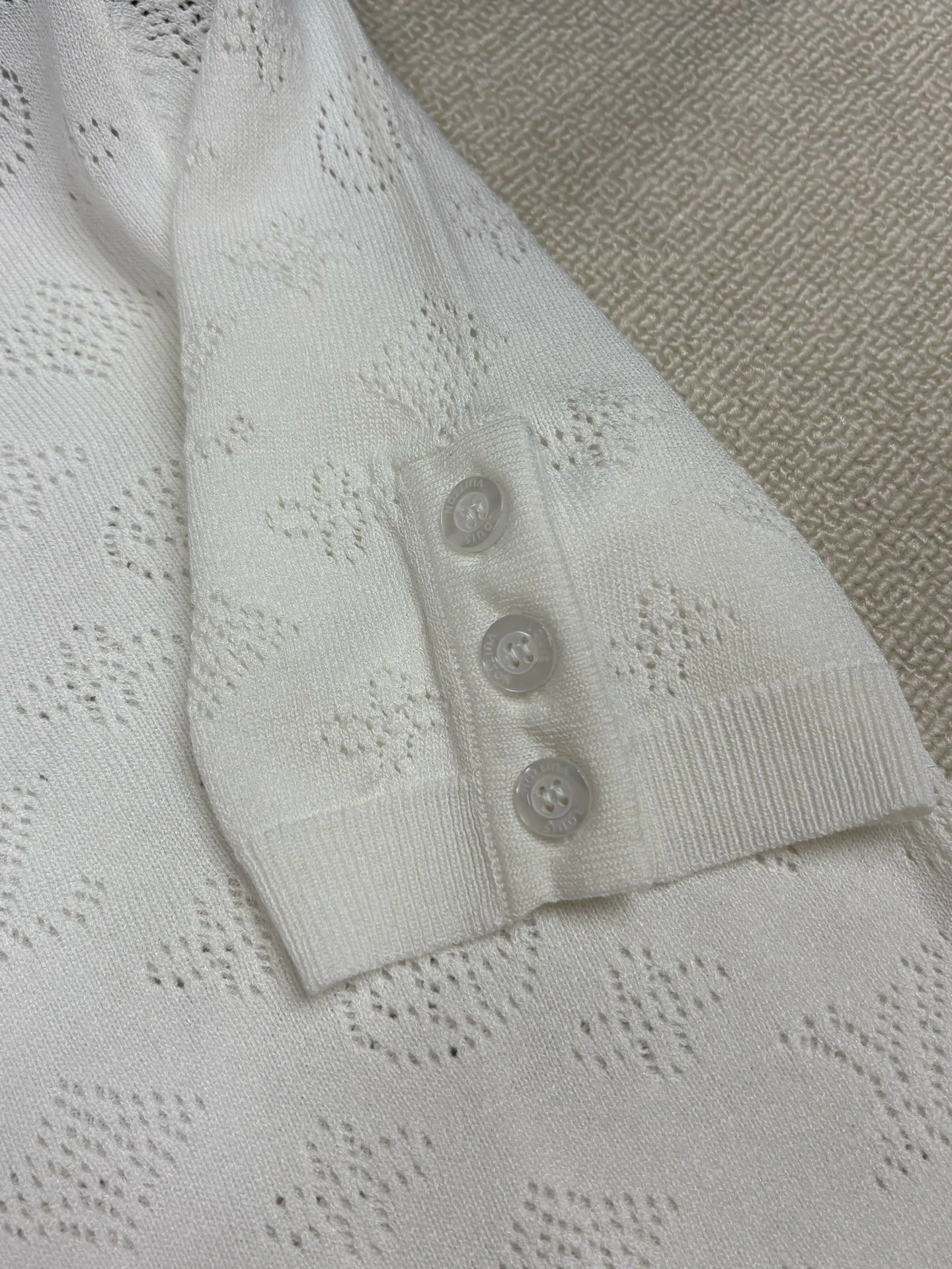 Футболки Женские Louis Vuitton 13156454