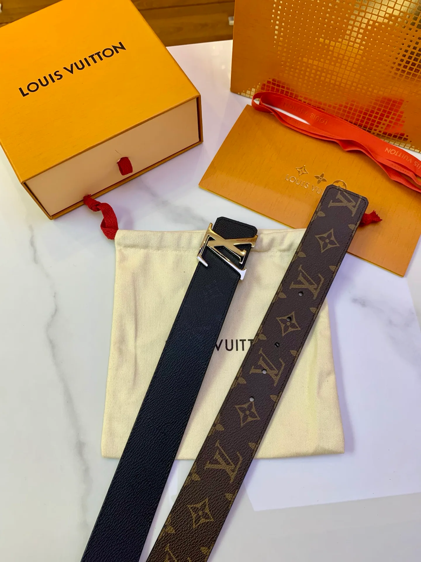 Ремни Louis Vuitton 17725246