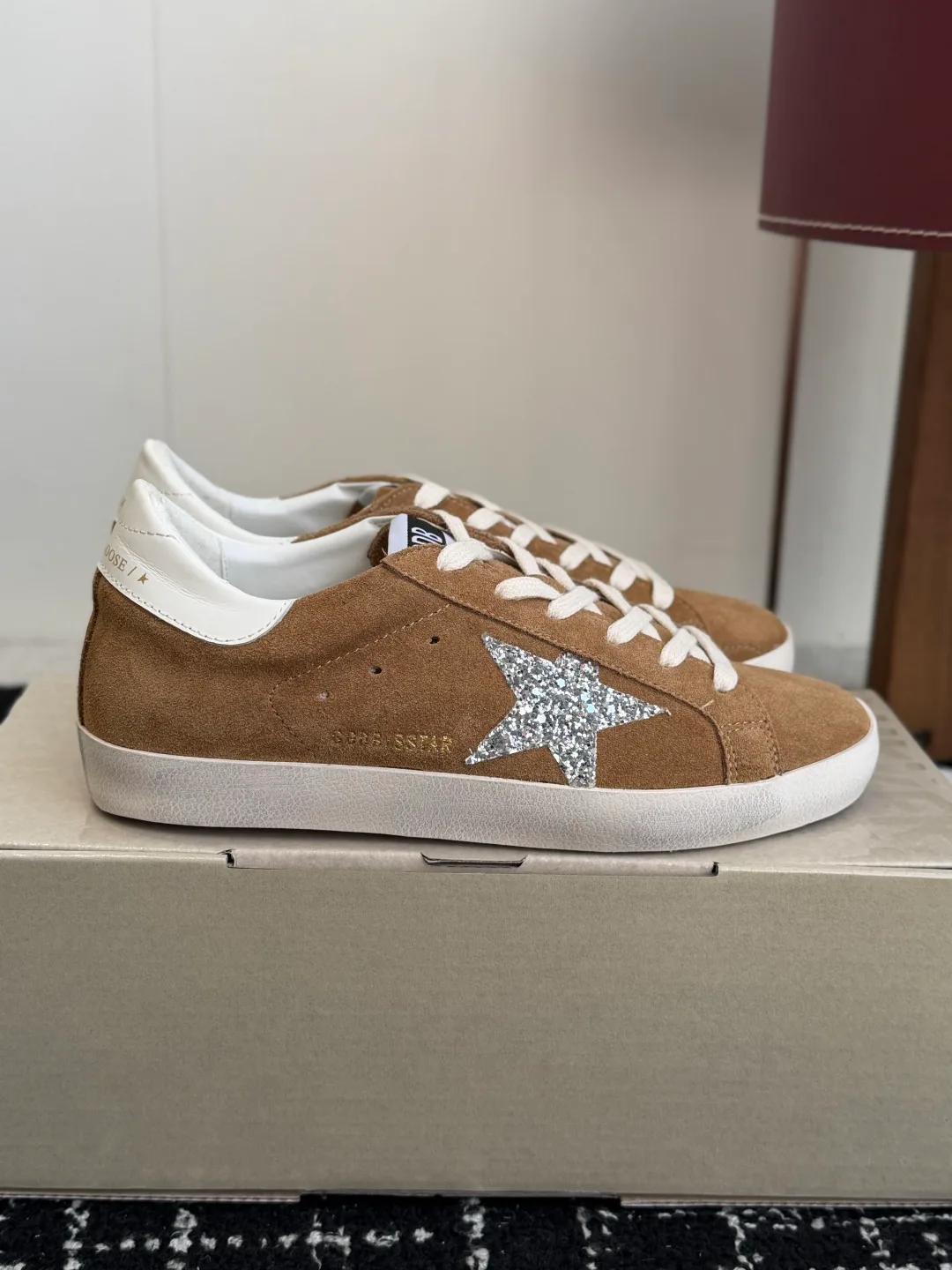 Кроссовки Женские Golden Goose 18138834