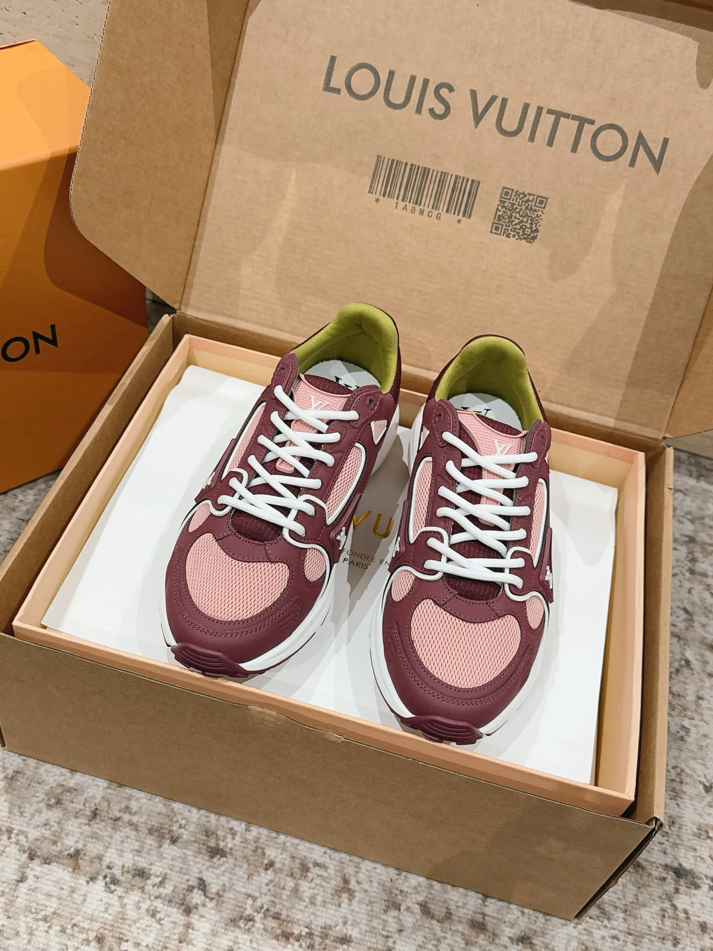 Кроссовки Женские Louis Vuitton 11241499