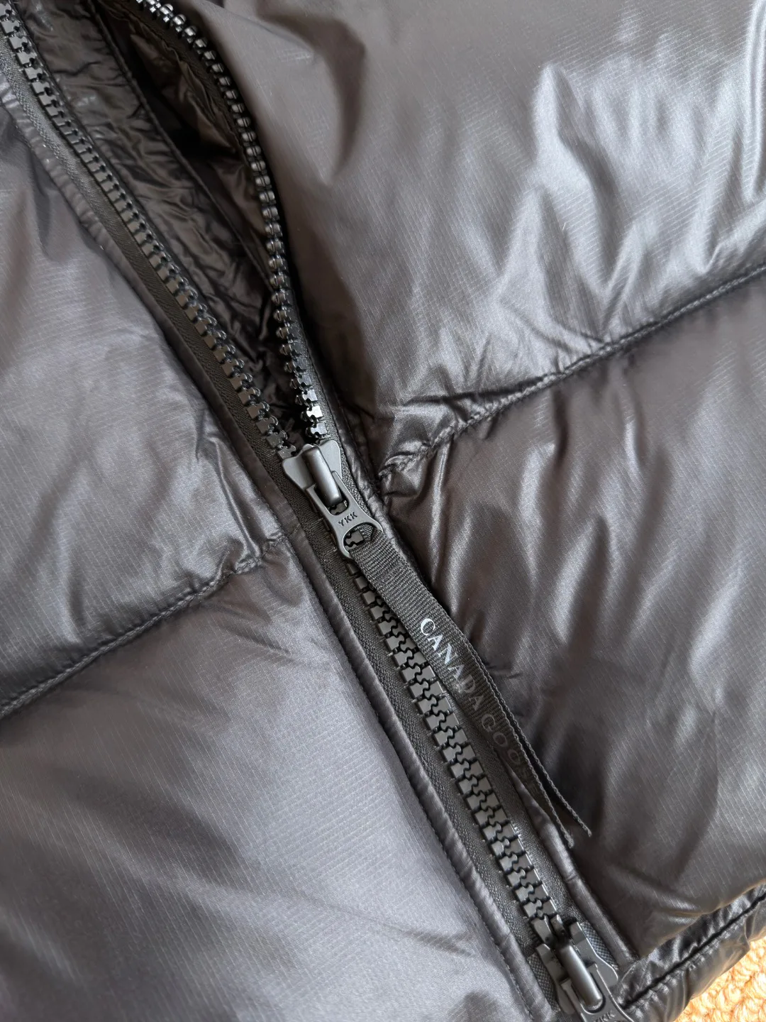 Жилеты Женские Canada Goose 18336858