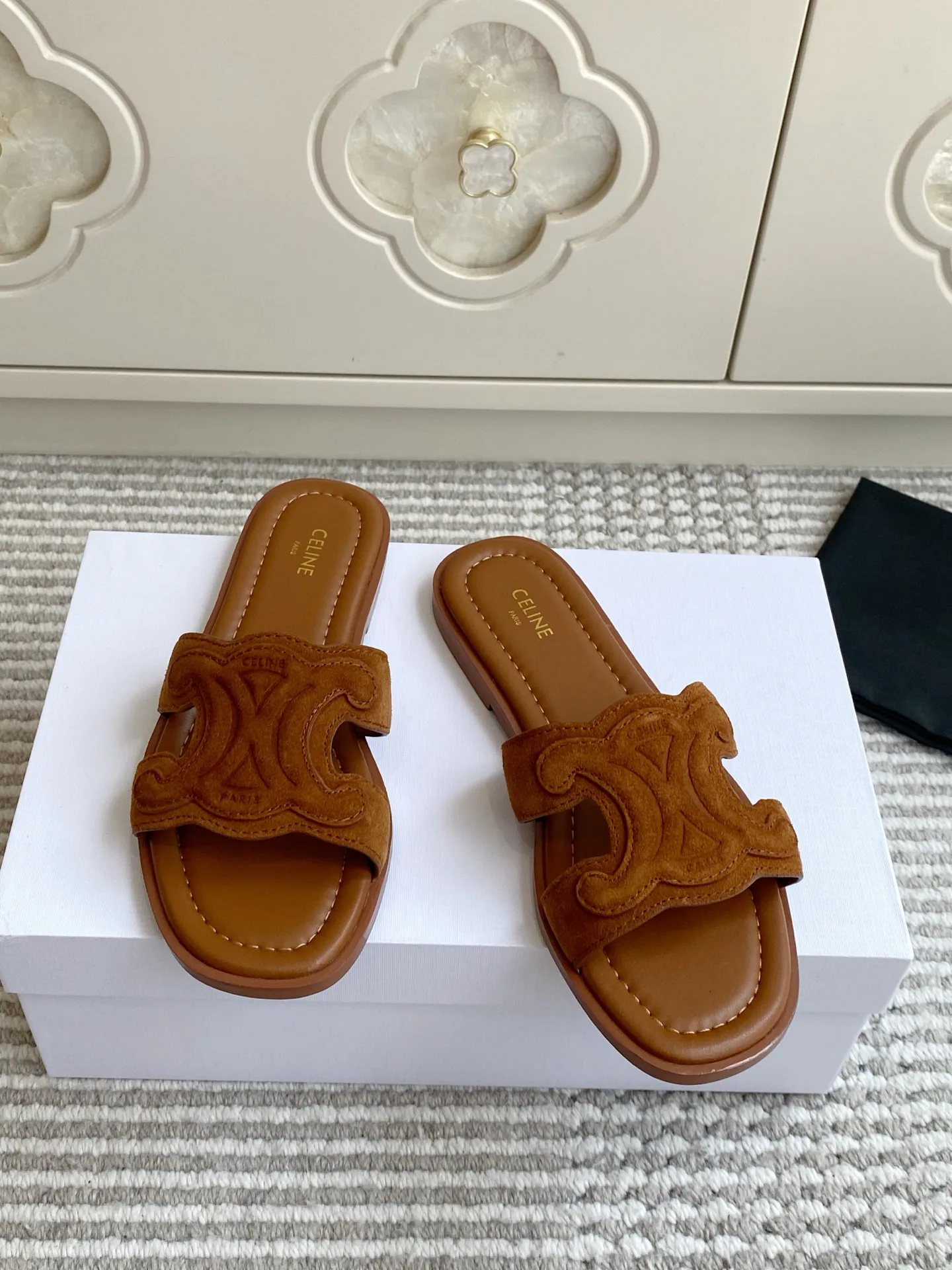 Шлепанцы Женские Celine 17572138