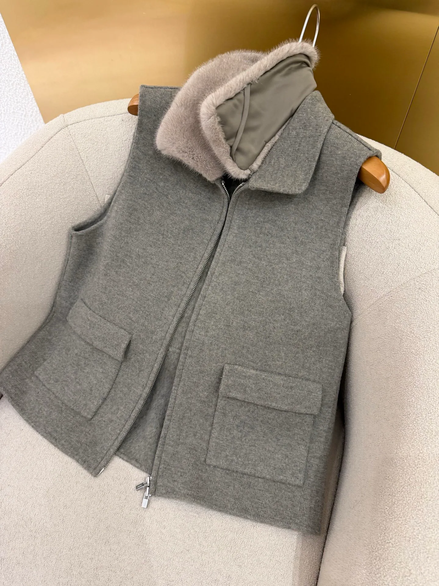 Жилеты Женские Loro Piana 18513129