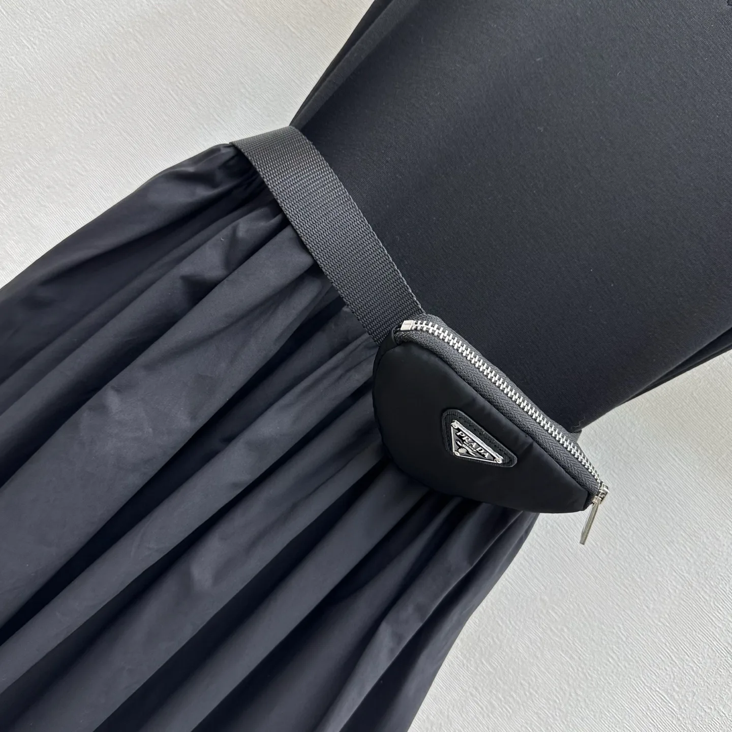 Платья Женские Prada 13155571